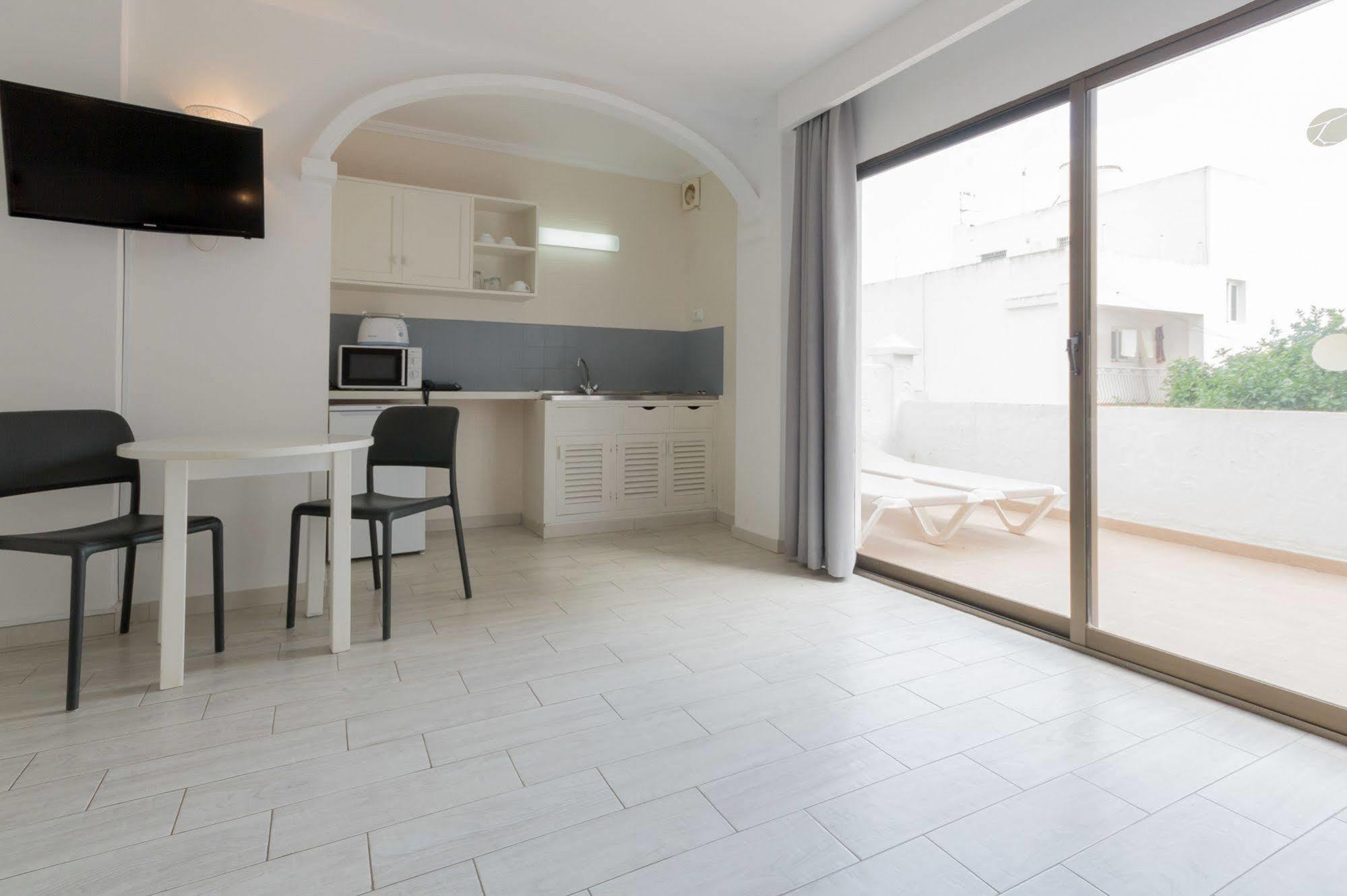 Apartment Orosol 2 By Typic