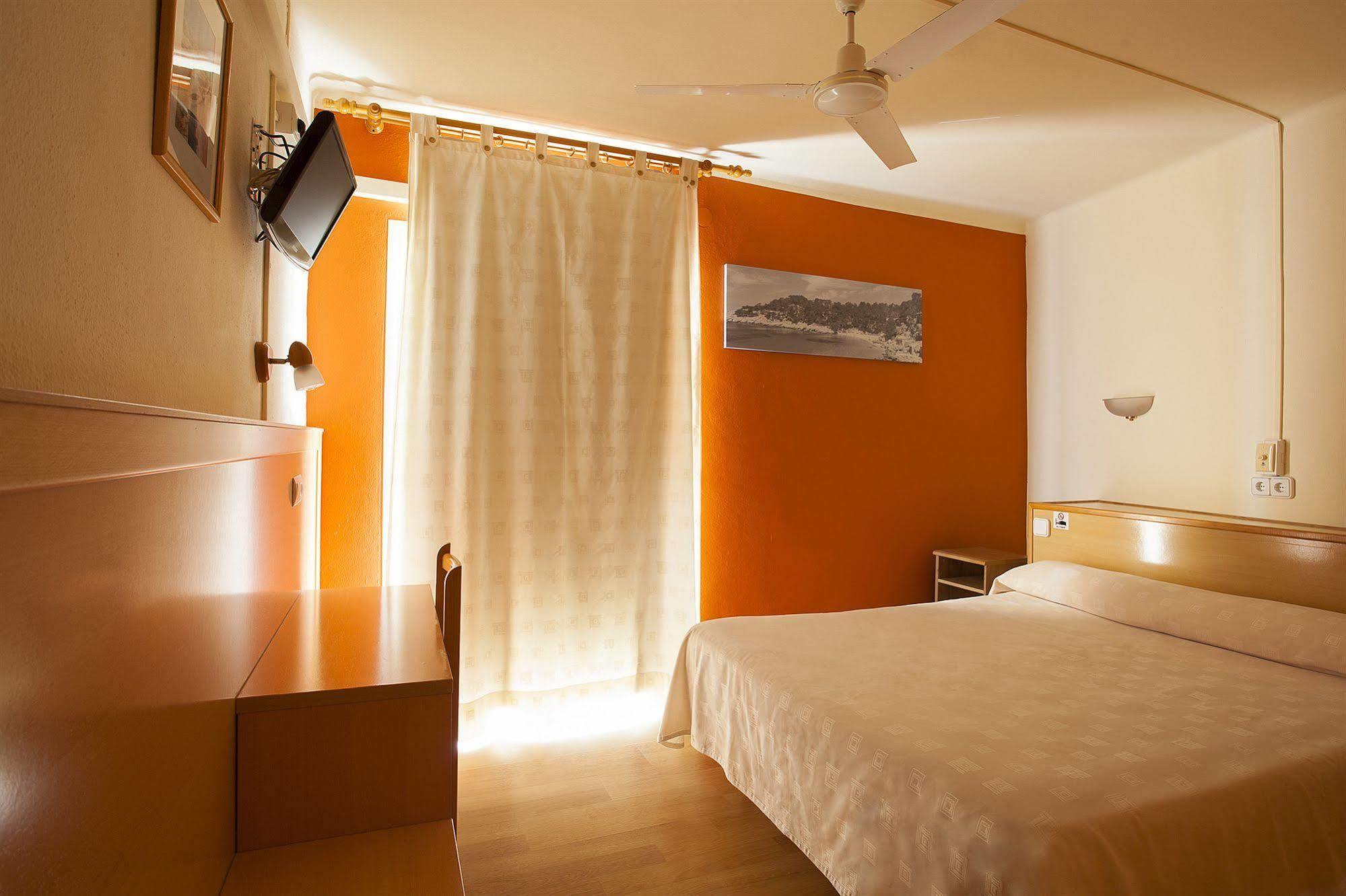 Gasthuis Residencia Europa Punico Ibiza-stad