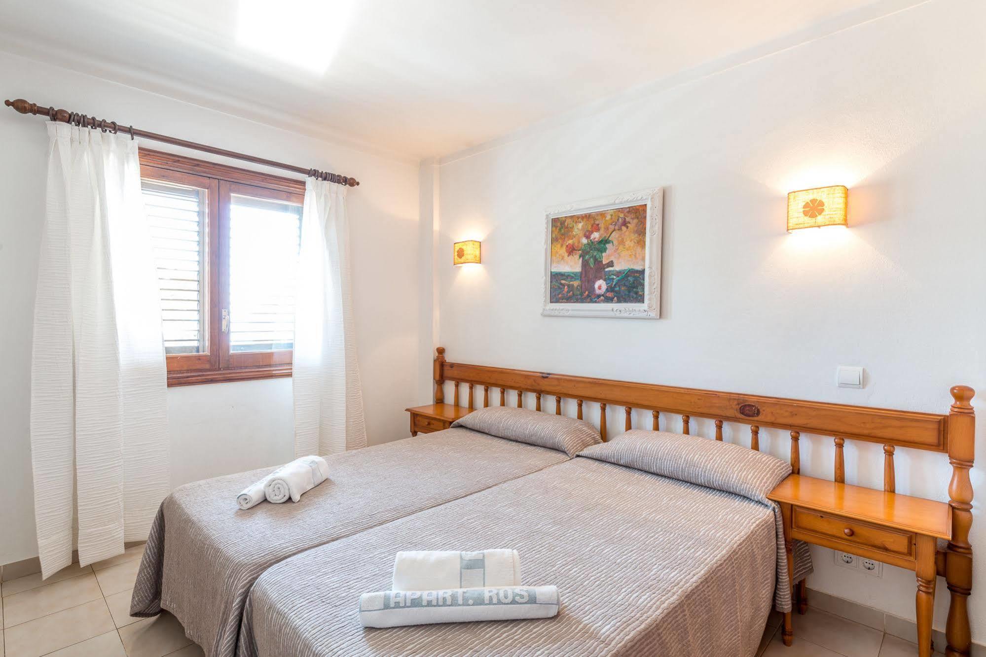 Apartamento Pierre & Ros Ibiza Santa Eulária des Riu