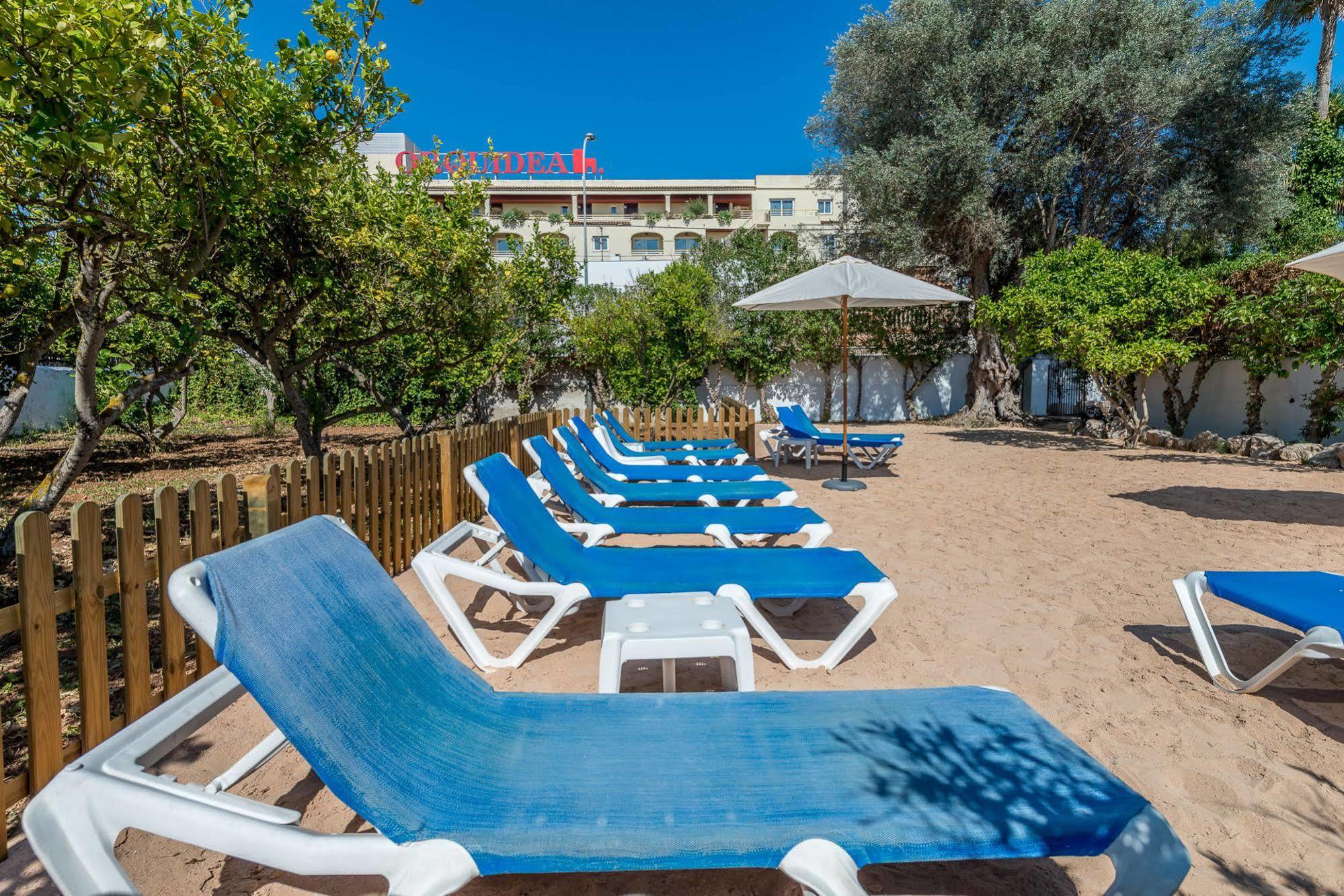 Pierre & Ros Ibiza
