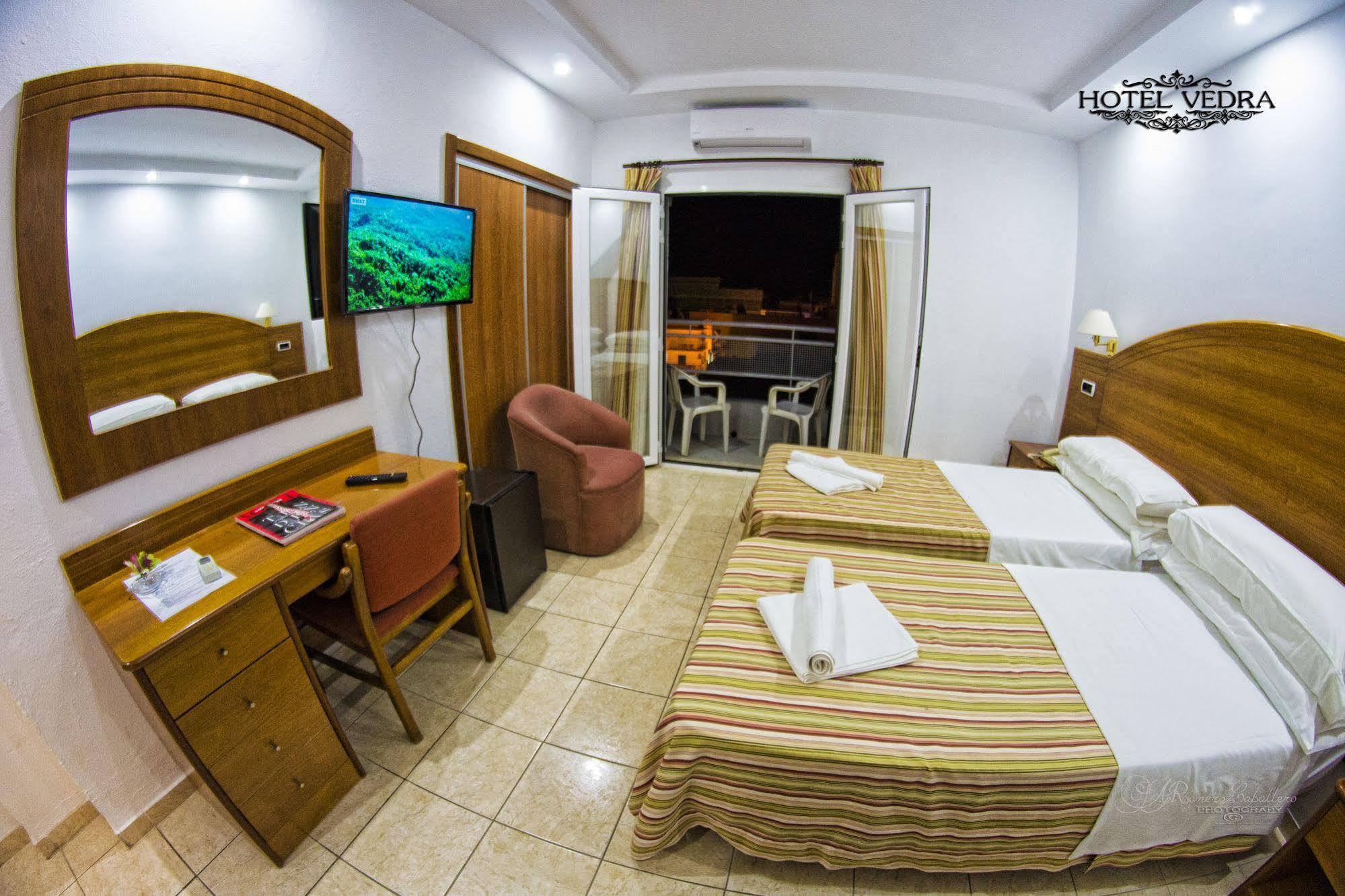 Vedra Hotel