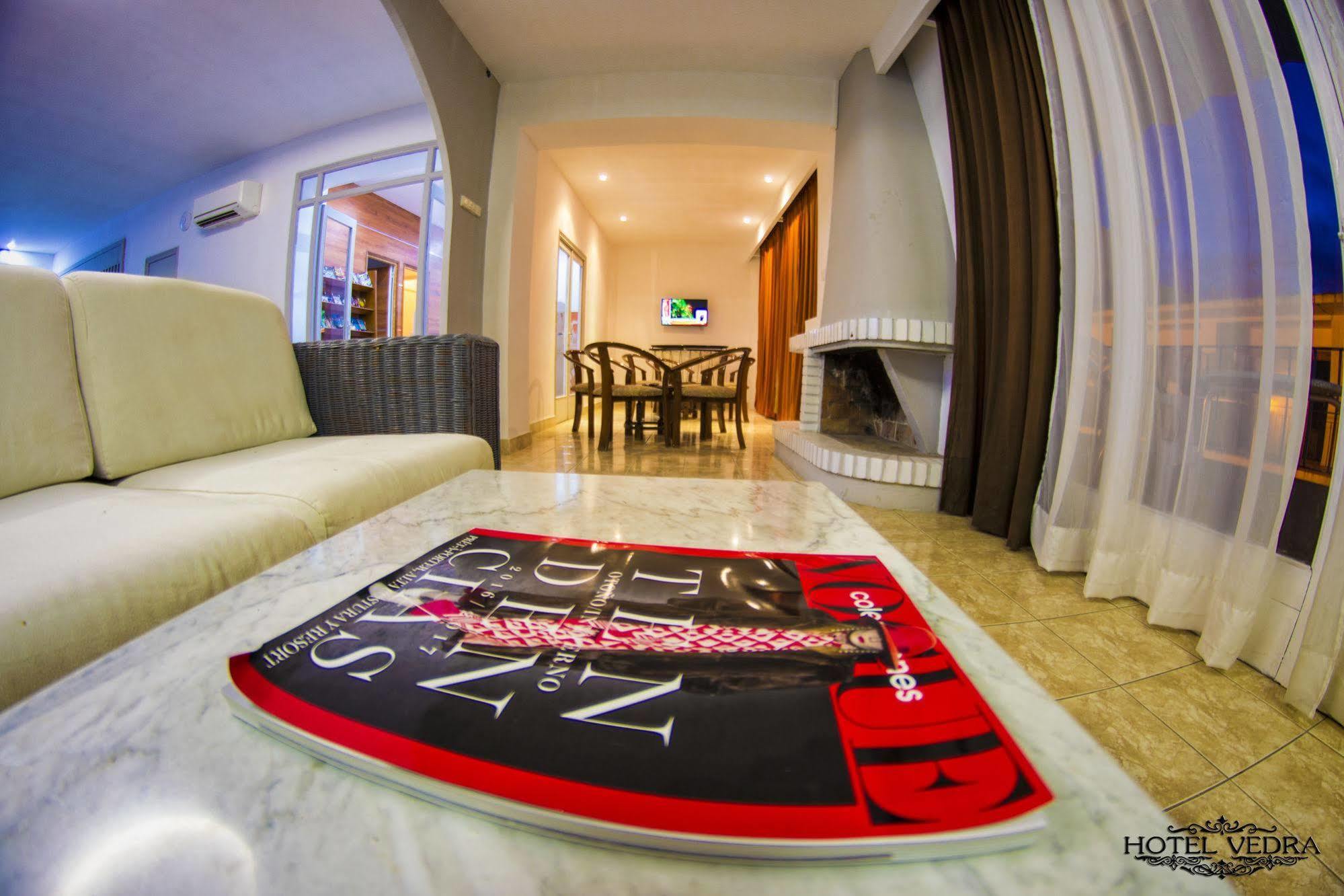 Hotel Vedra *