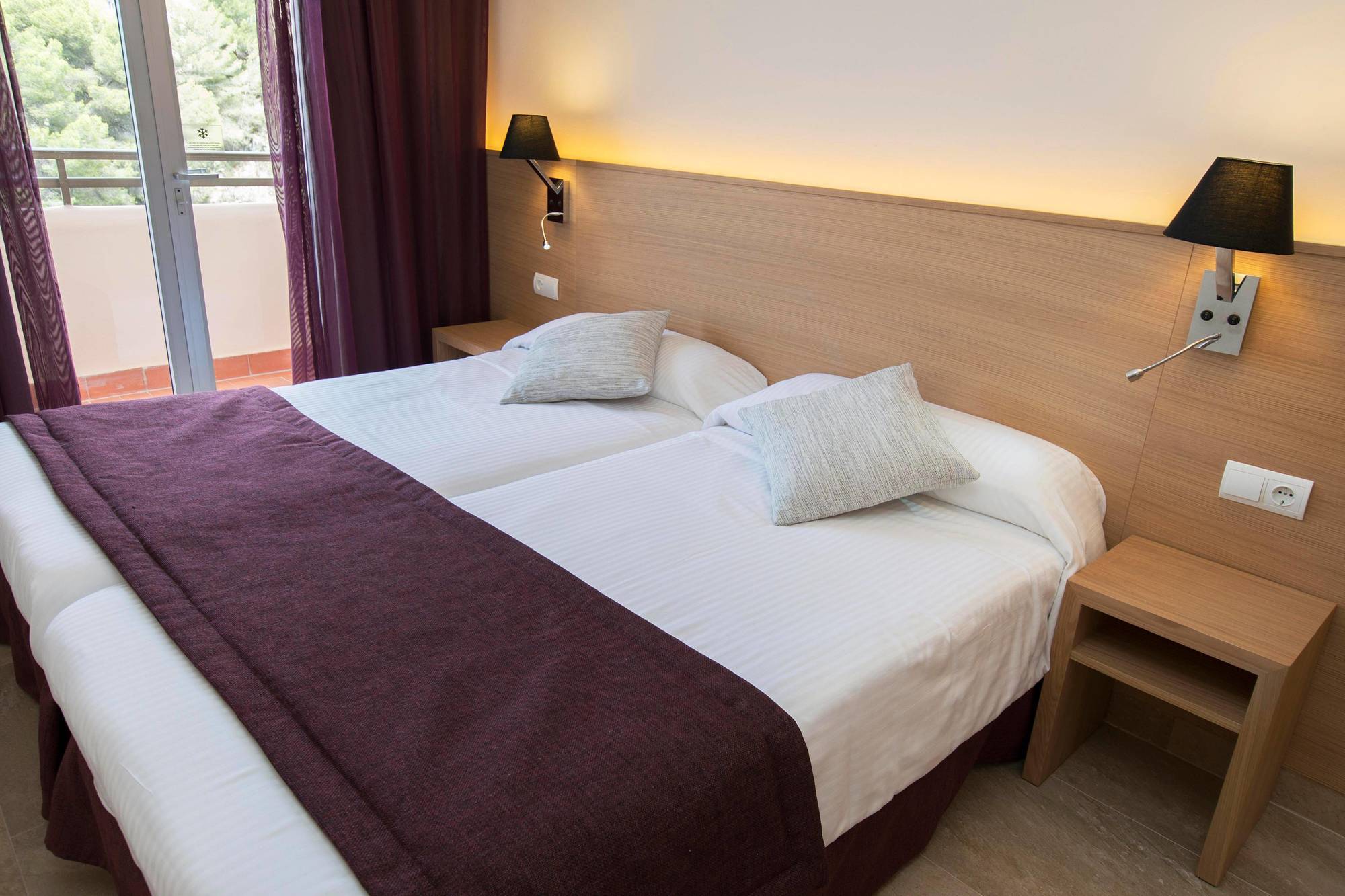 San Miguel Park & Esmeralda Mar Aparthotel