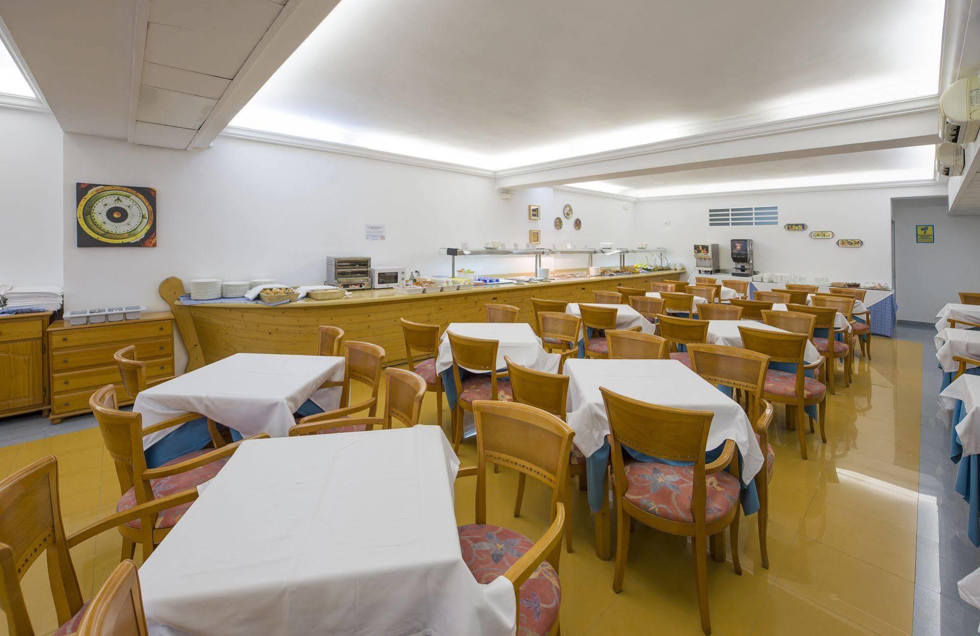 Vibra Hotel 2*