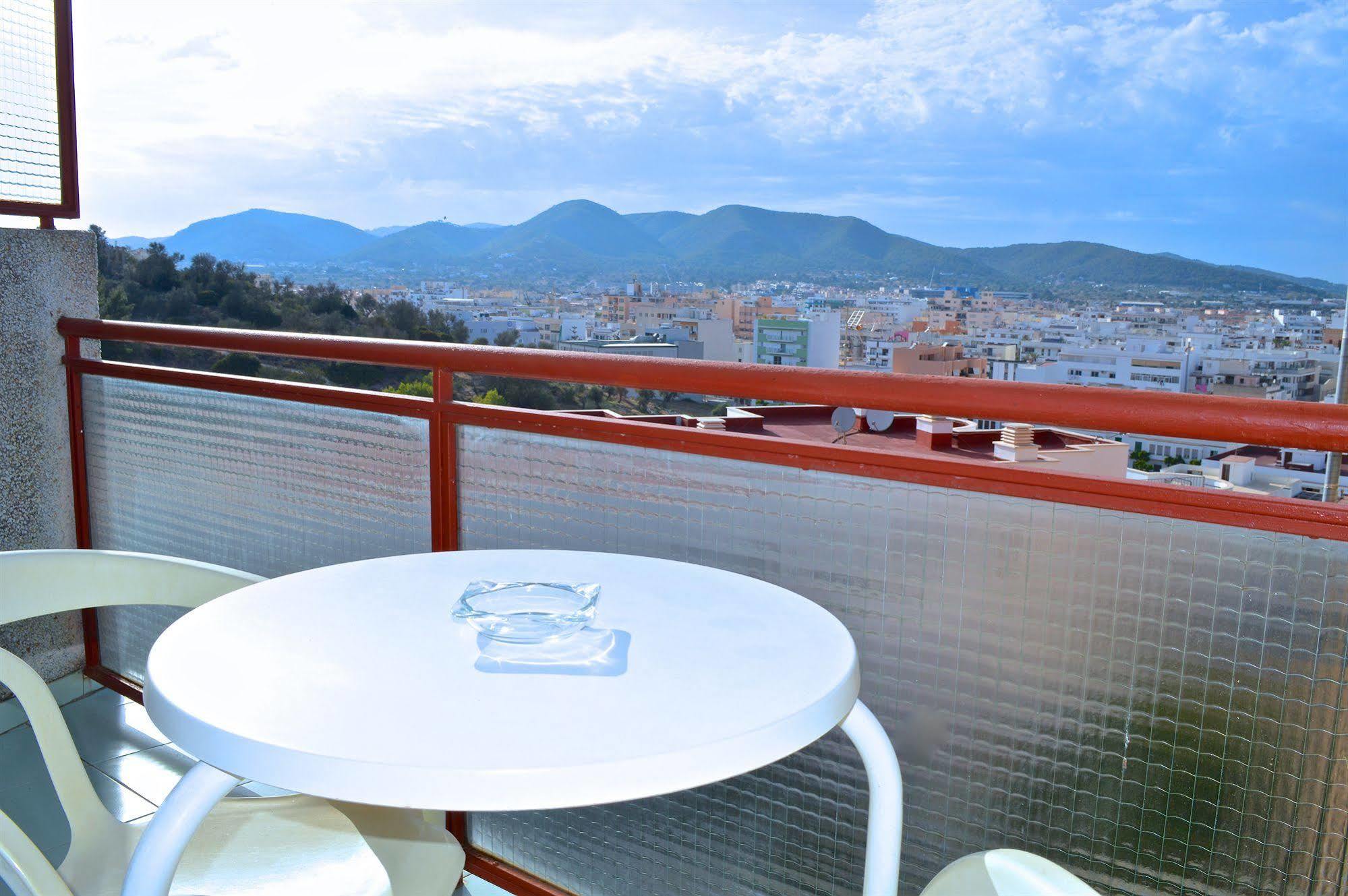 Molins Park Hotel 3*