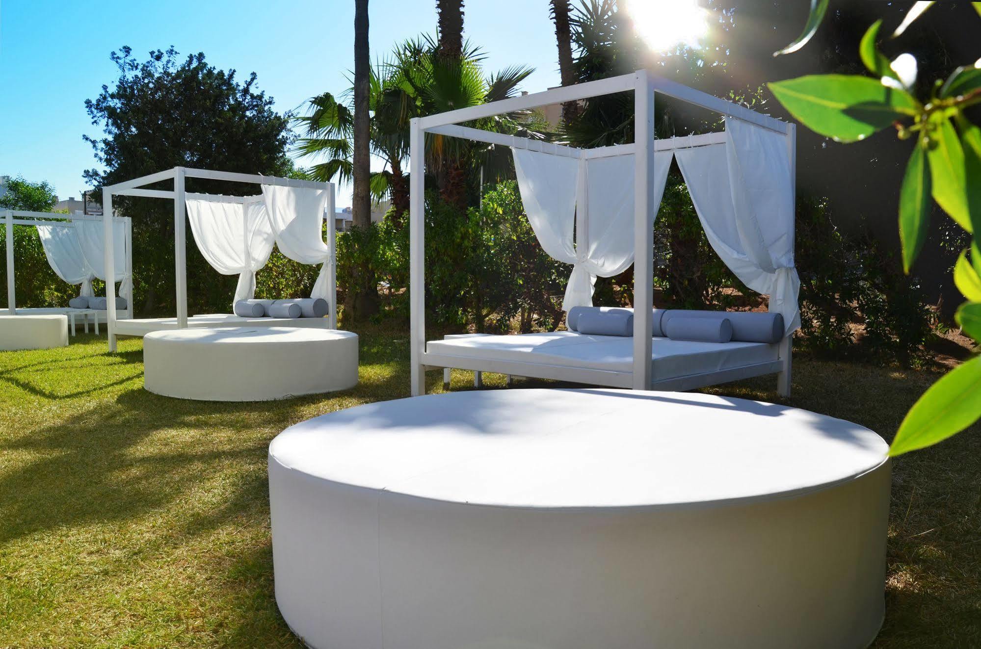 Vibra Tivoli Aparthotel Playa d'en Bossa