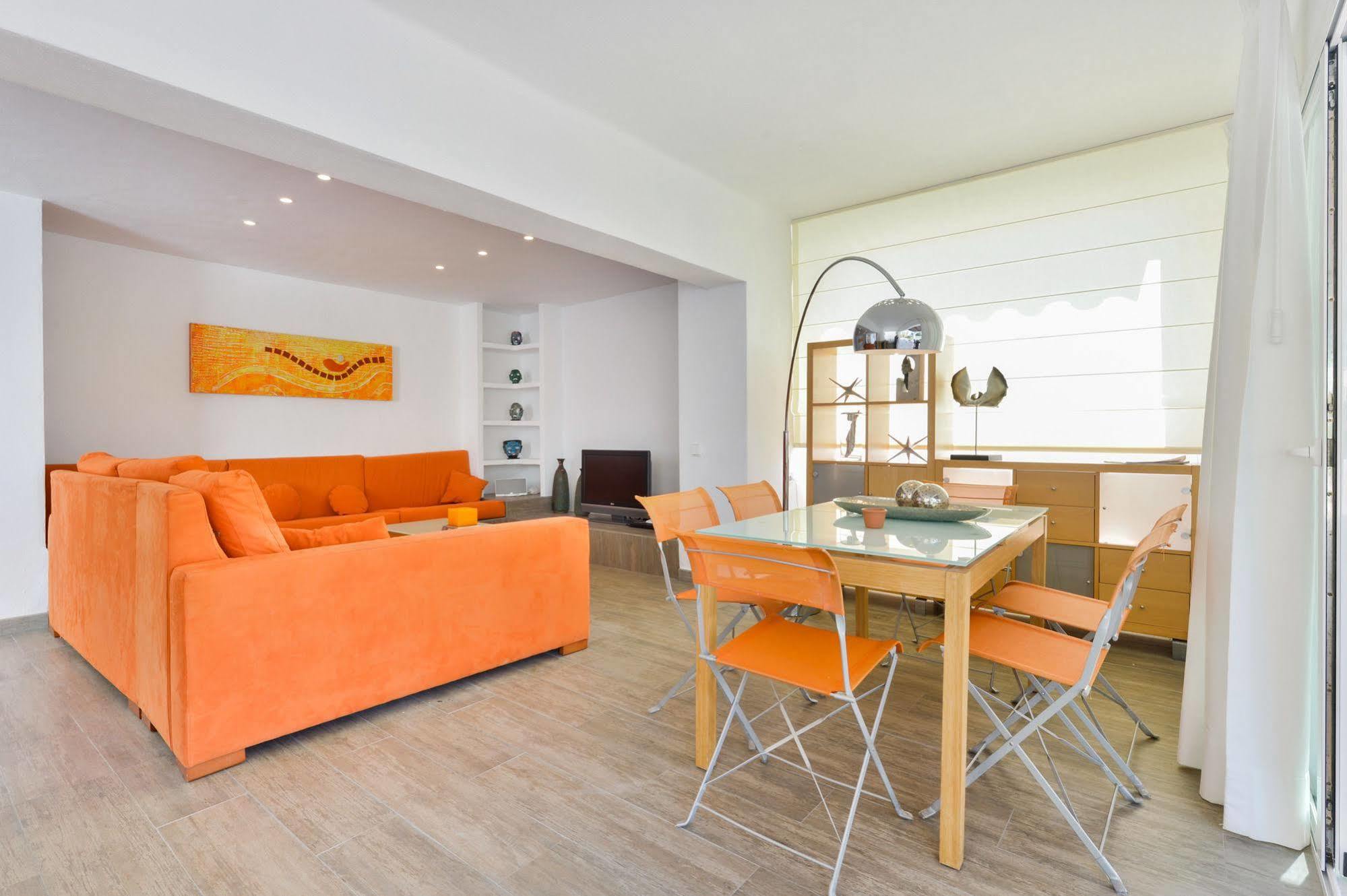 Can Martona Villa