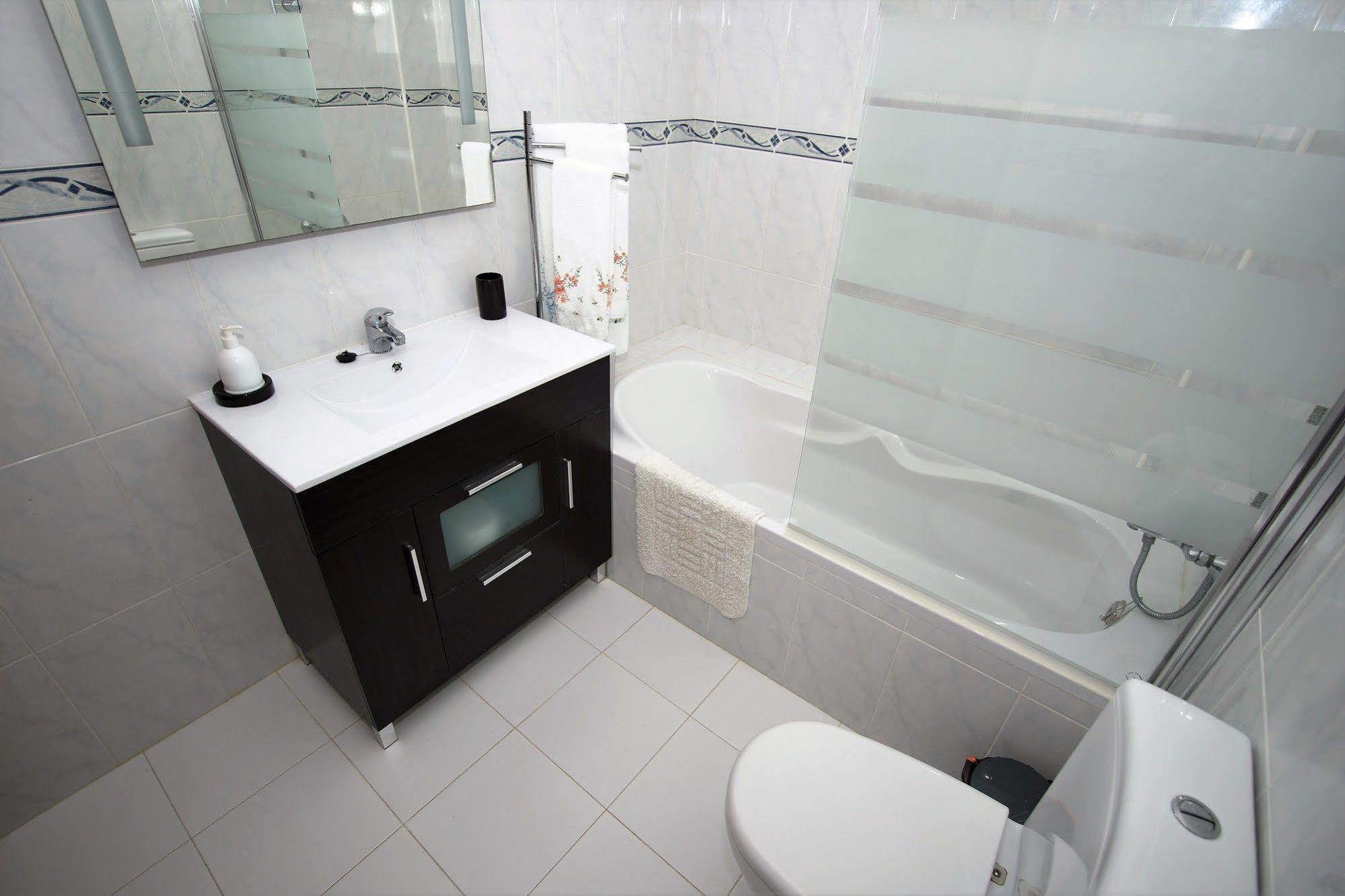 Costa Ibiza Alquiler Anual Villa Talamanca (Ibiza)
