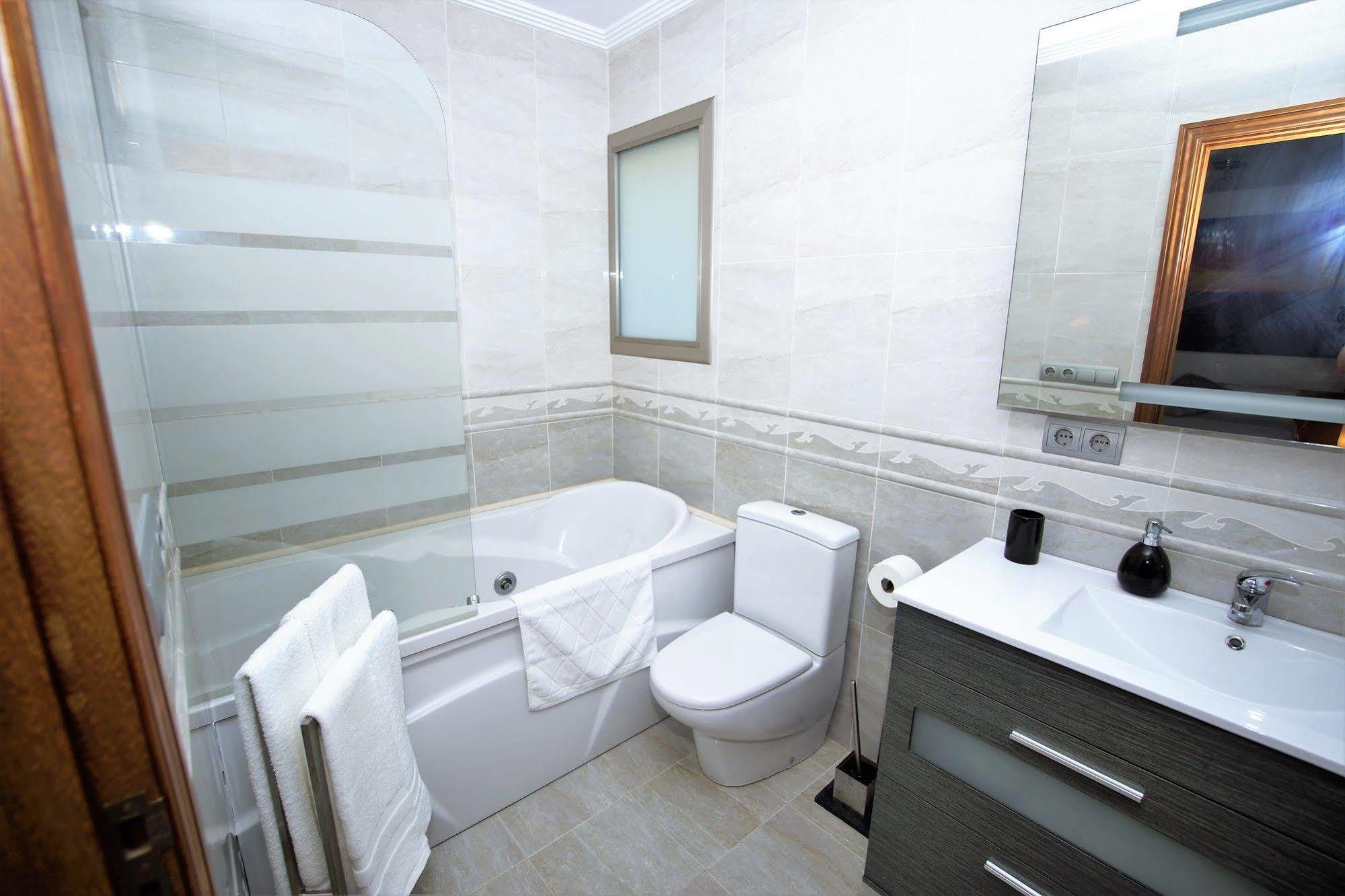 Villa Costa Ibiza Alquiler Anual Talamanca (Ibiza)