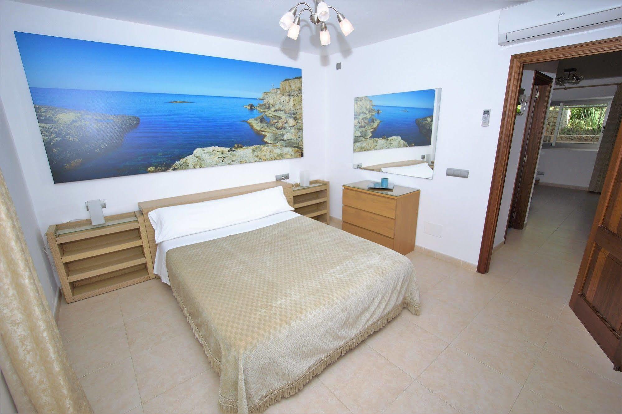 Villa Costa Ibiza Alquiler Anual *