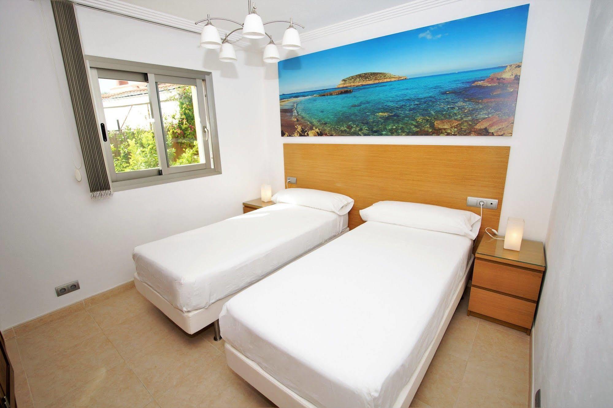 Costa Ibiza Alquiler Anual Talamanca (Ibiza)