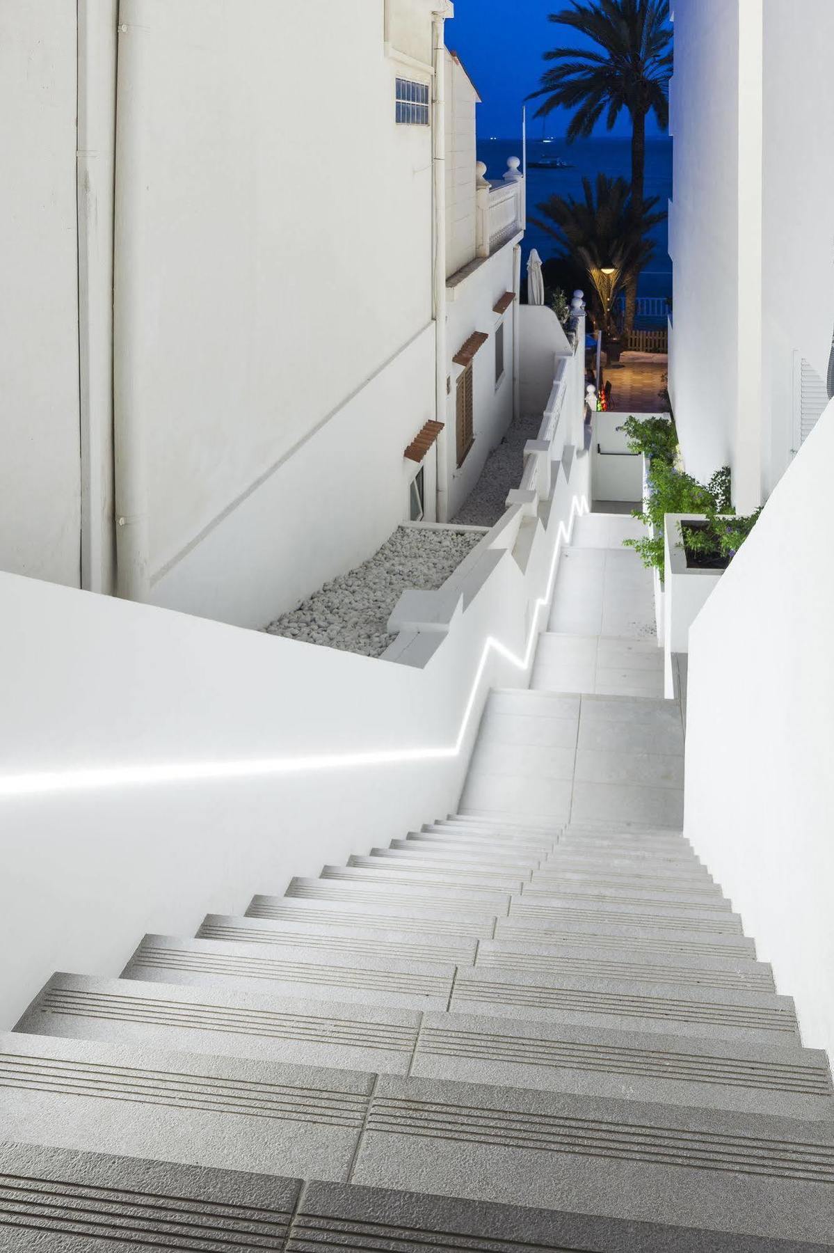 Sud Aparthotel 4*