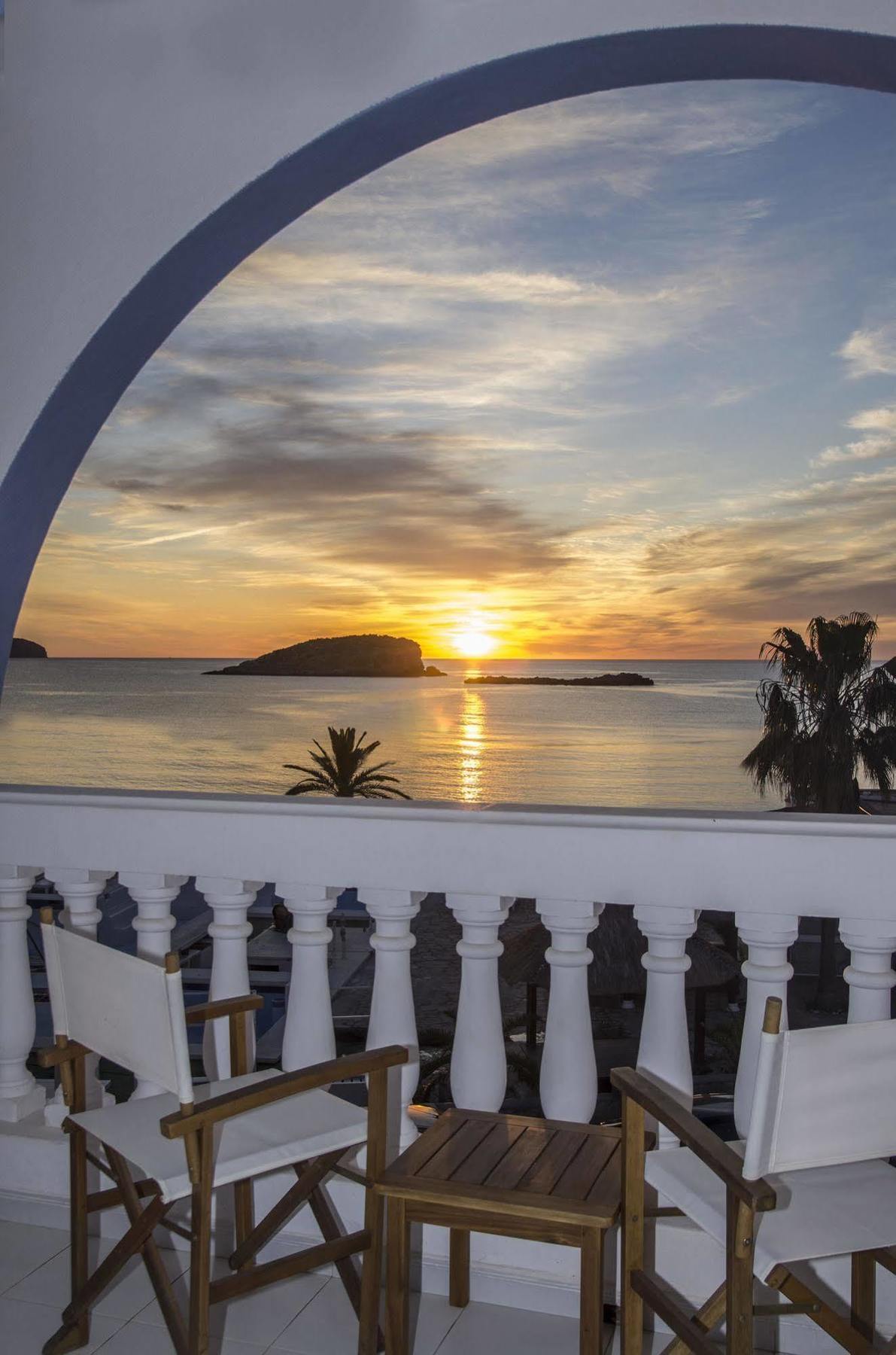 Hotel Outsite Ibiza 3*