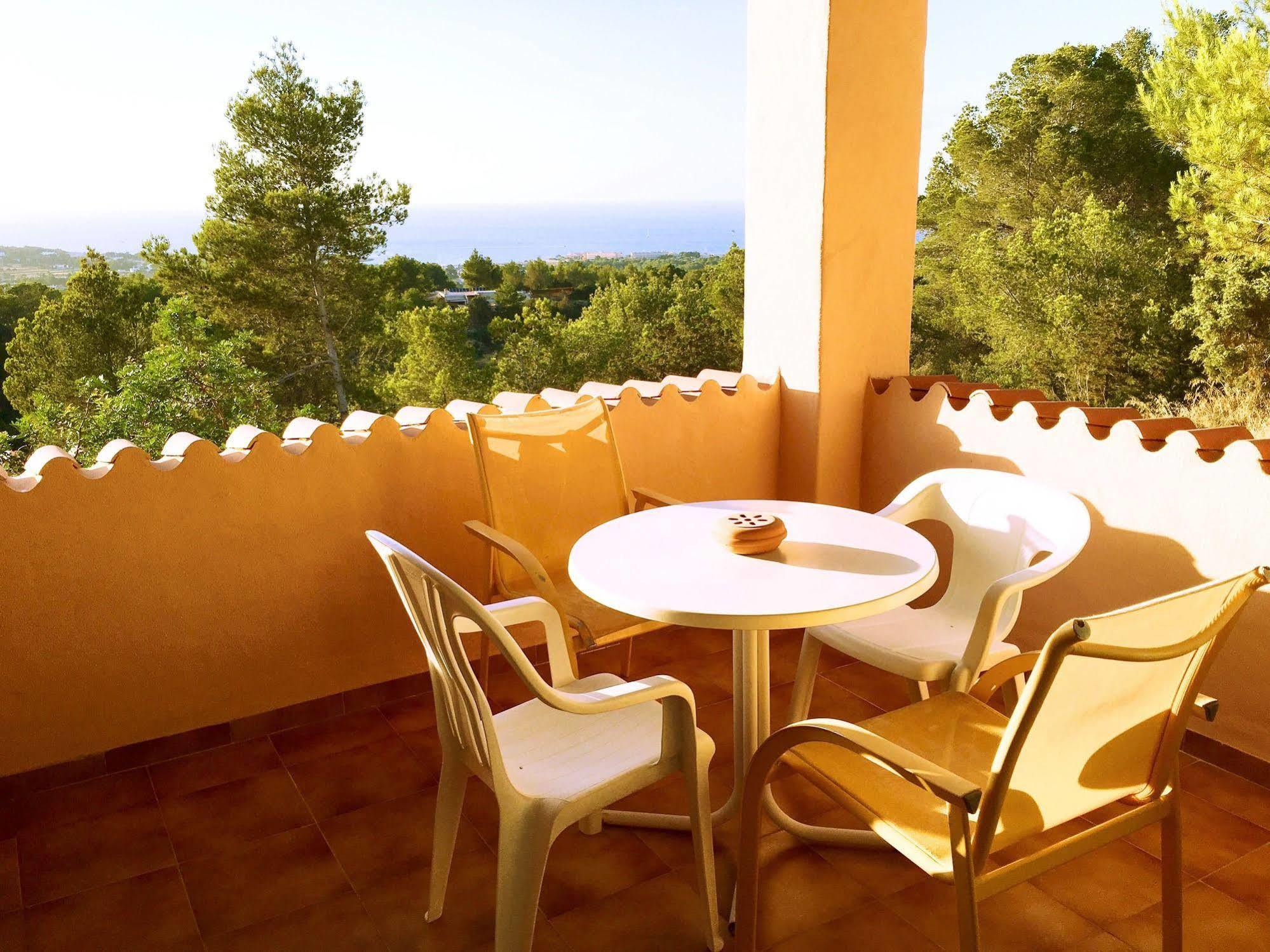 Casa Victoria Aparthotel 4*