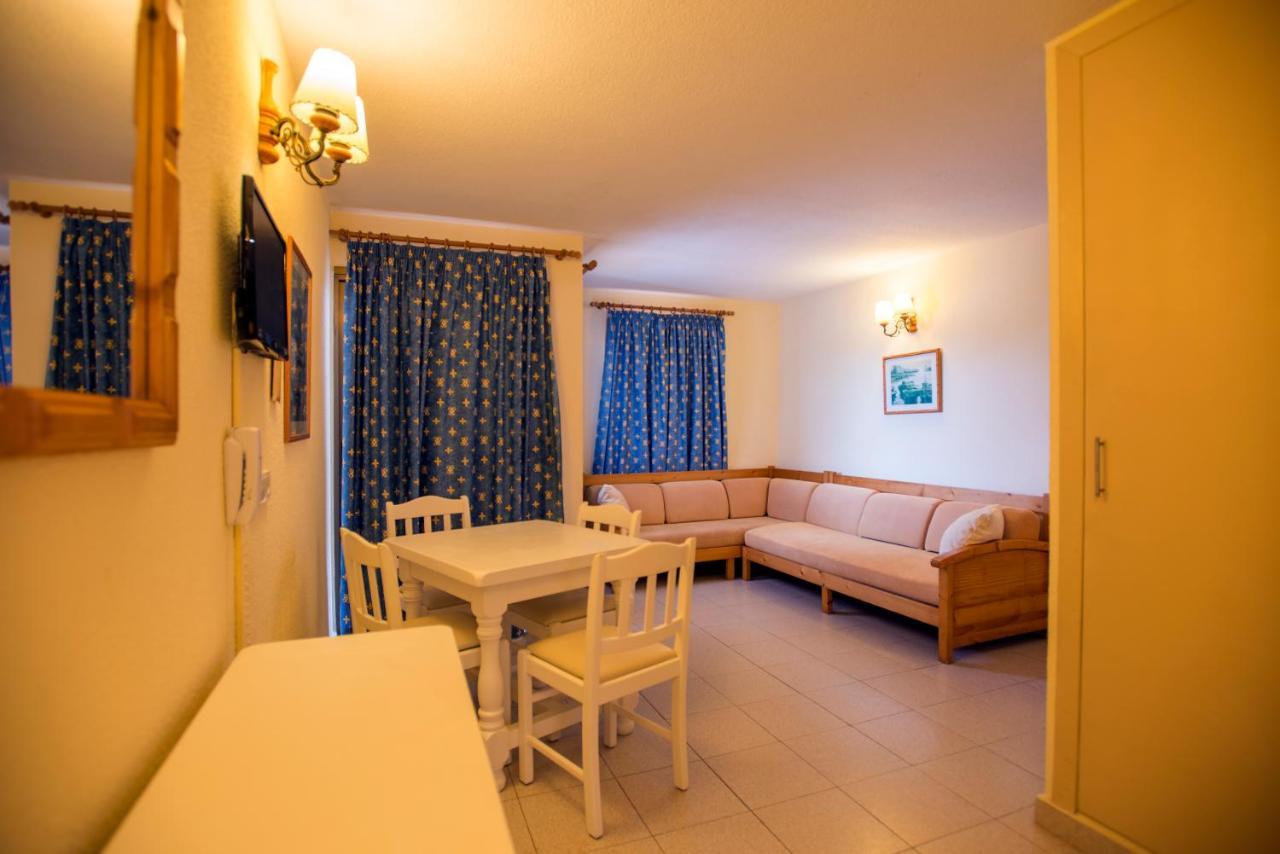 Casa Luis Aparthotel Santa Eulària des Riu