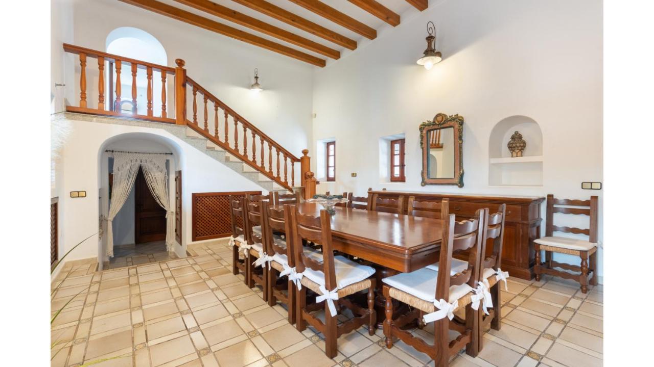 Mestre Is A Huge With Stunning Sunset Views Near To San Antonio Villa San Antonio Abad