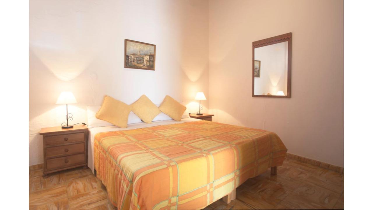 Villa Tunicu Has Amazing Sea Views And Is Located In A Quiet Area Near To San Antonio San Antonio (Ibiza)
