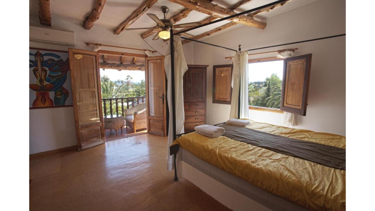 Villa Daniel 5 Mins By Taxi Into Ibiza Town Sant Jordi de ses Salines
