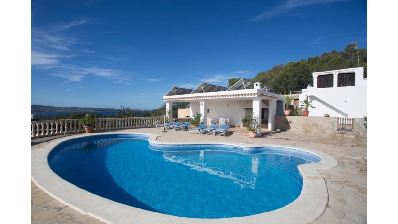 Tunicu Has Amazing Sea Views And Is Located In A Quiet Area Near To San Antonio Villa