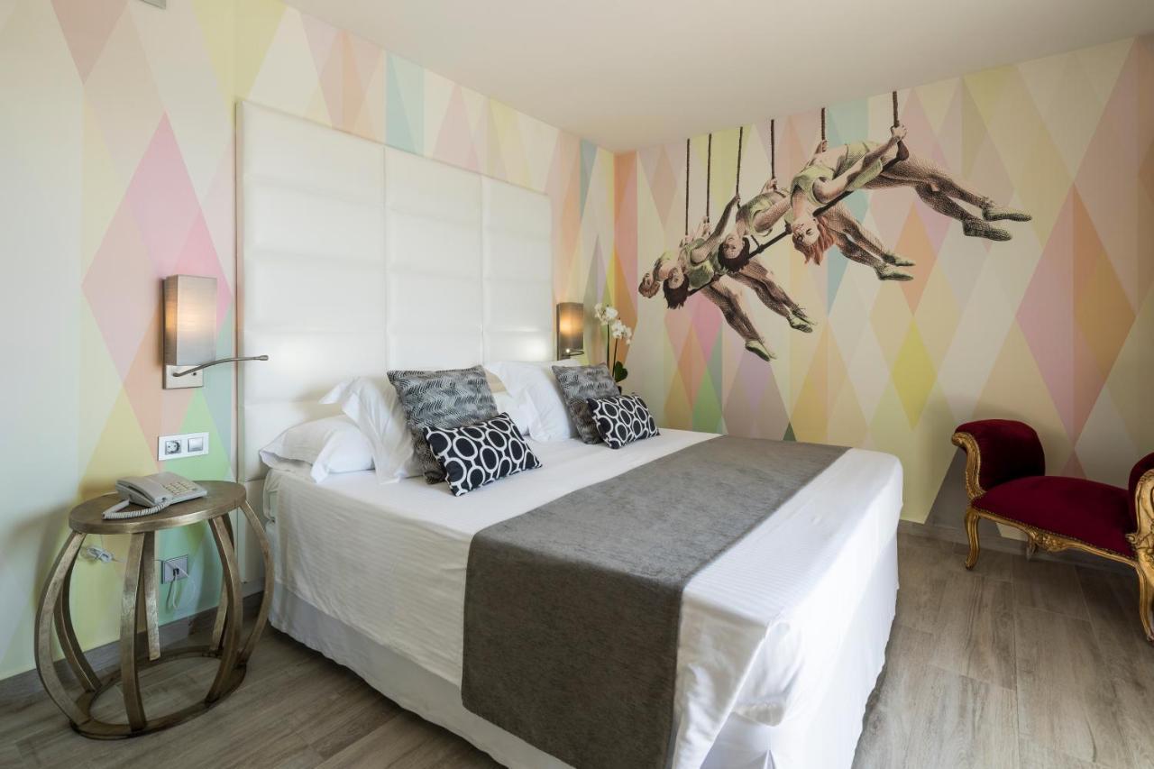 Corso & 4* Ibiza-Stadt