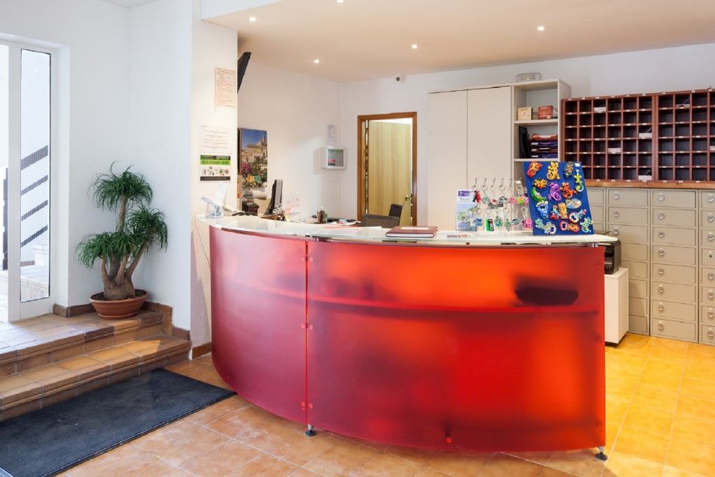 Aparthotel Puerto Cala Vadella 2*