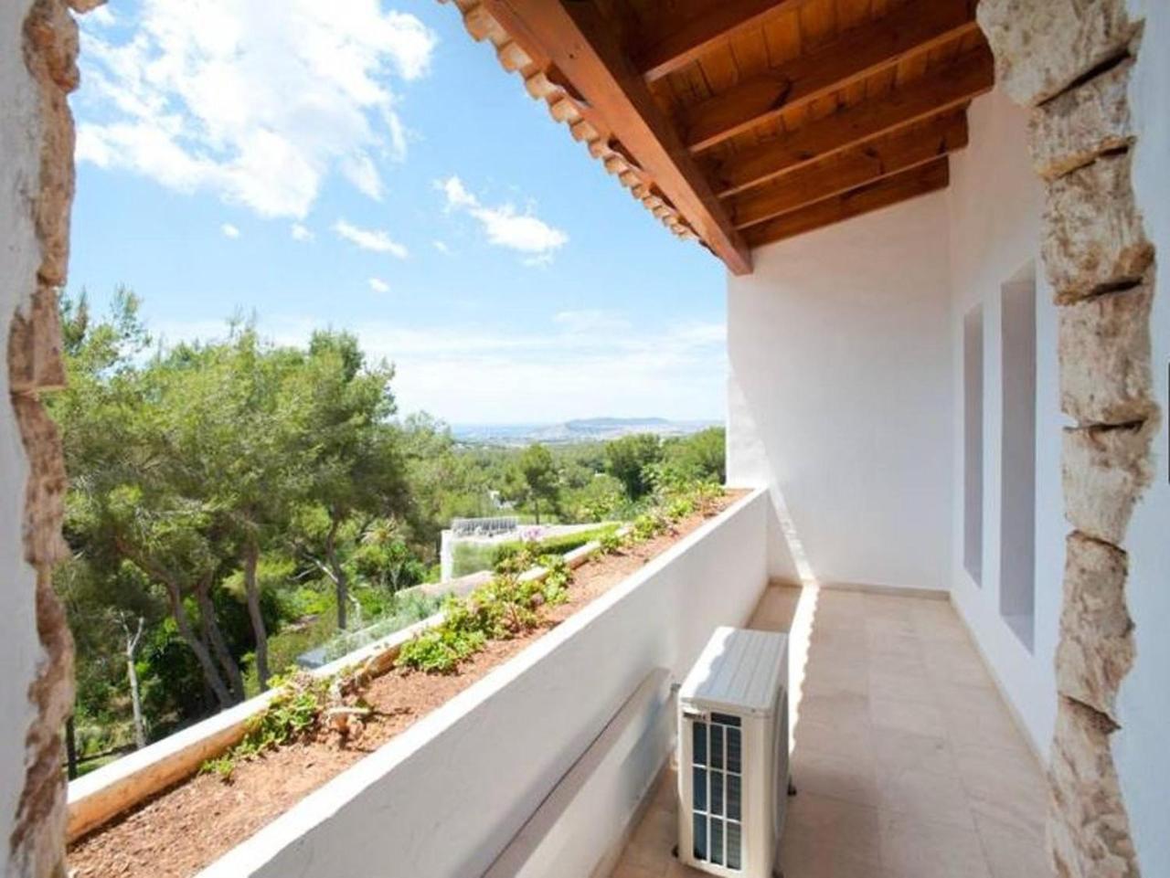 Apartamento House With 5 In Furnet With Wonderful Sea View, Private Pool, Enclo...