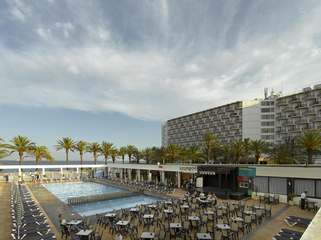 Grand Palladium White Island & 5*