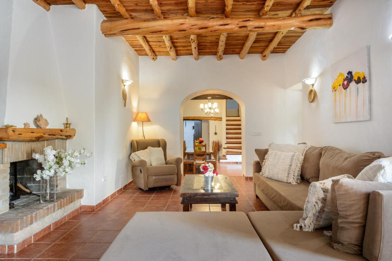 Monte Dalt Villa *