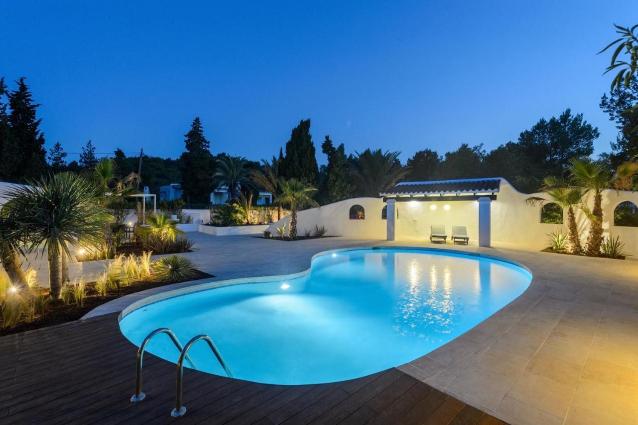 Can Martona Villa *