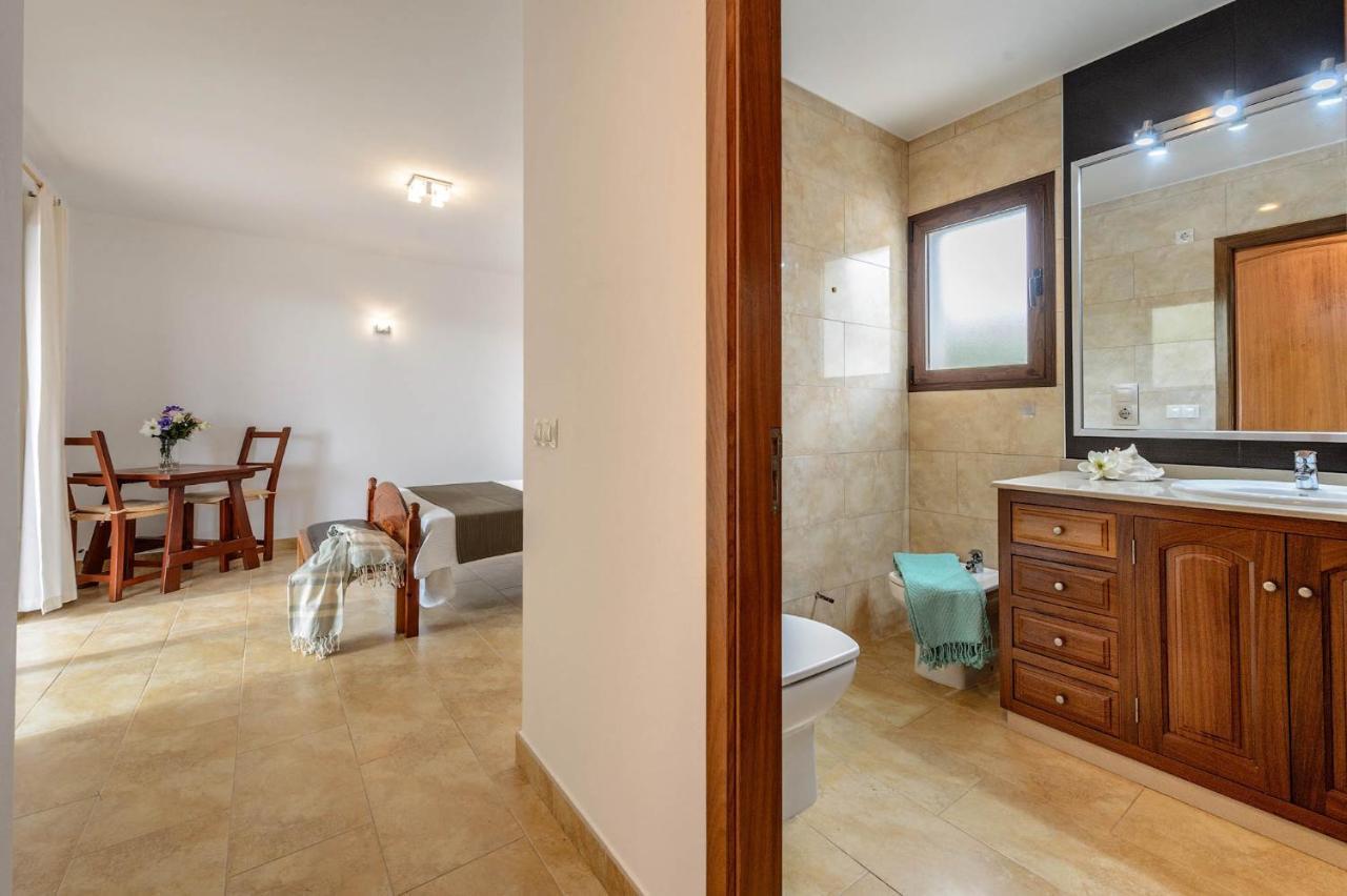 Aiguees Blanques Holiday home *