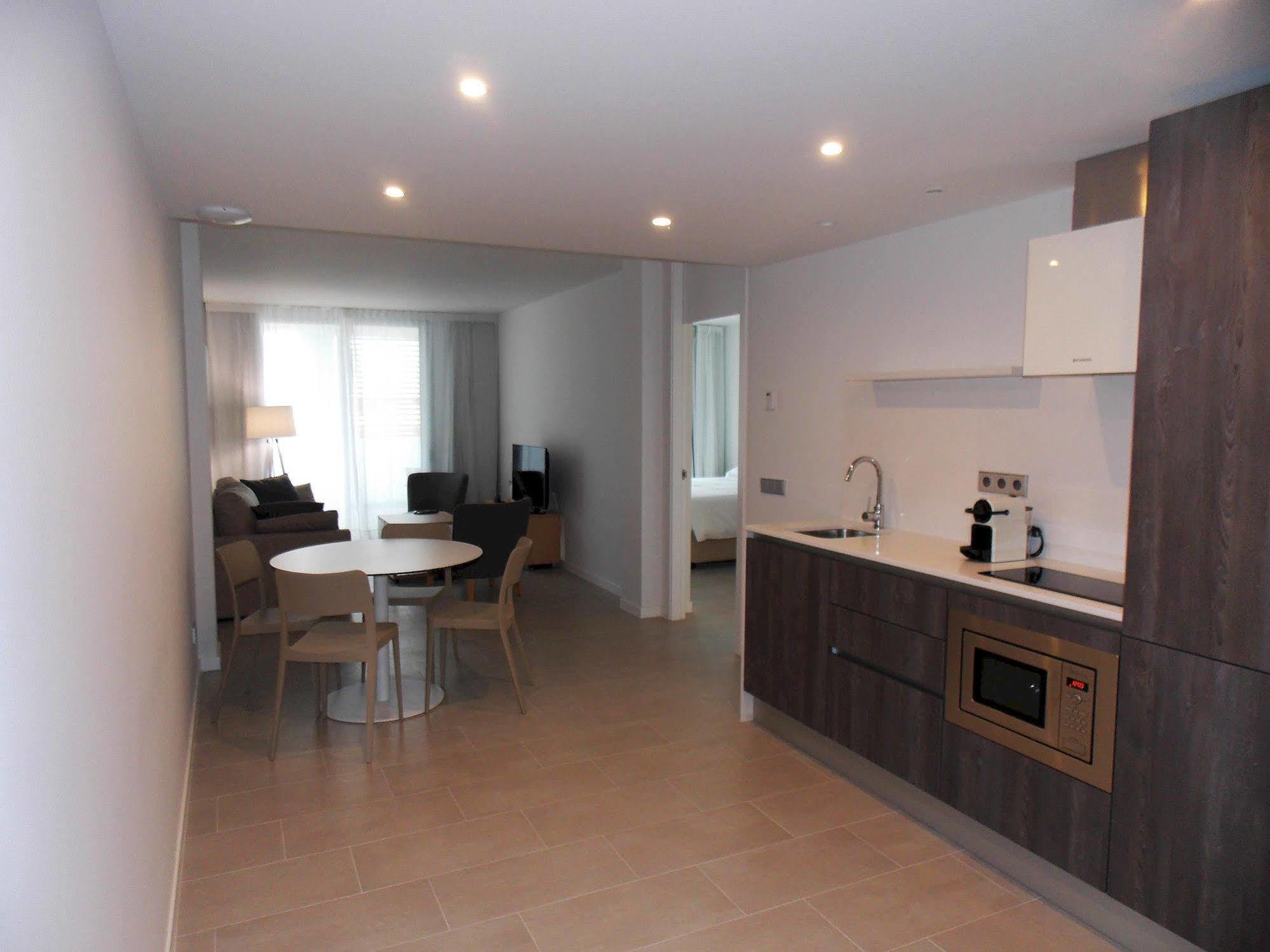 B-llobet Sun & Confort 4* Ibiza Town