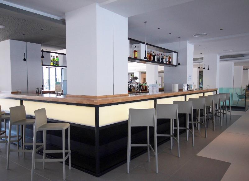 Hotel Els Pins San Antonio (Ibiza)
