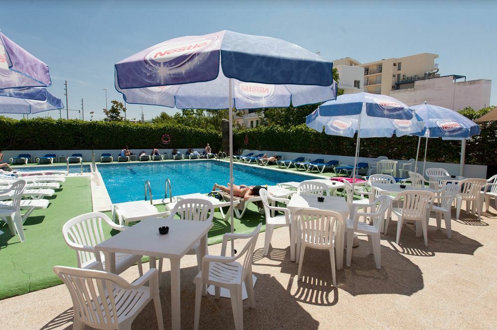 The Red By Ibiza Feeling - Adults Only Hotel 2*