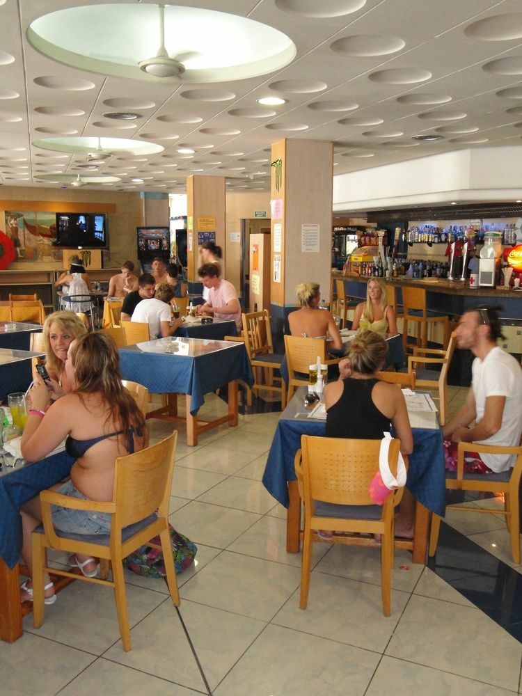 Hotel The Red By Ibiza Feeling - Adults Only Sant Antoni de Portmany