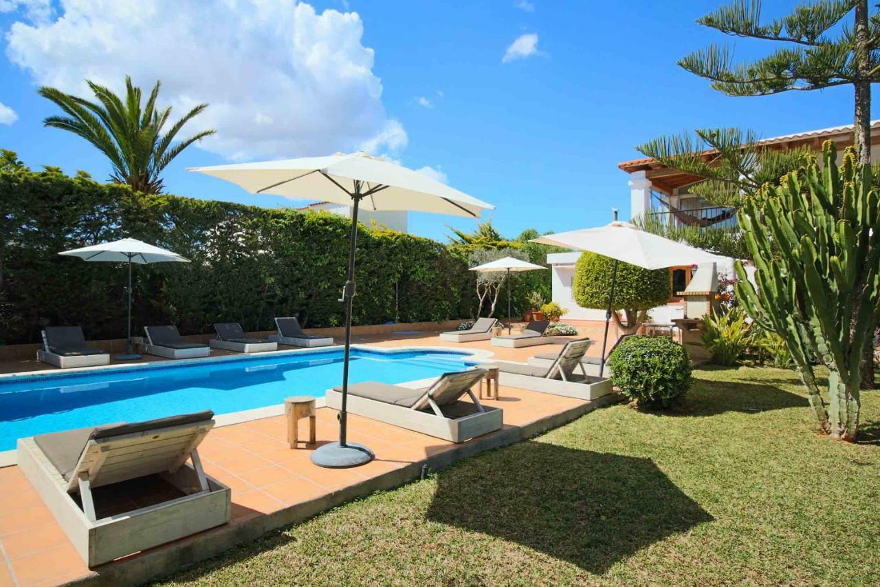 Wicker By Eivillas Villa *