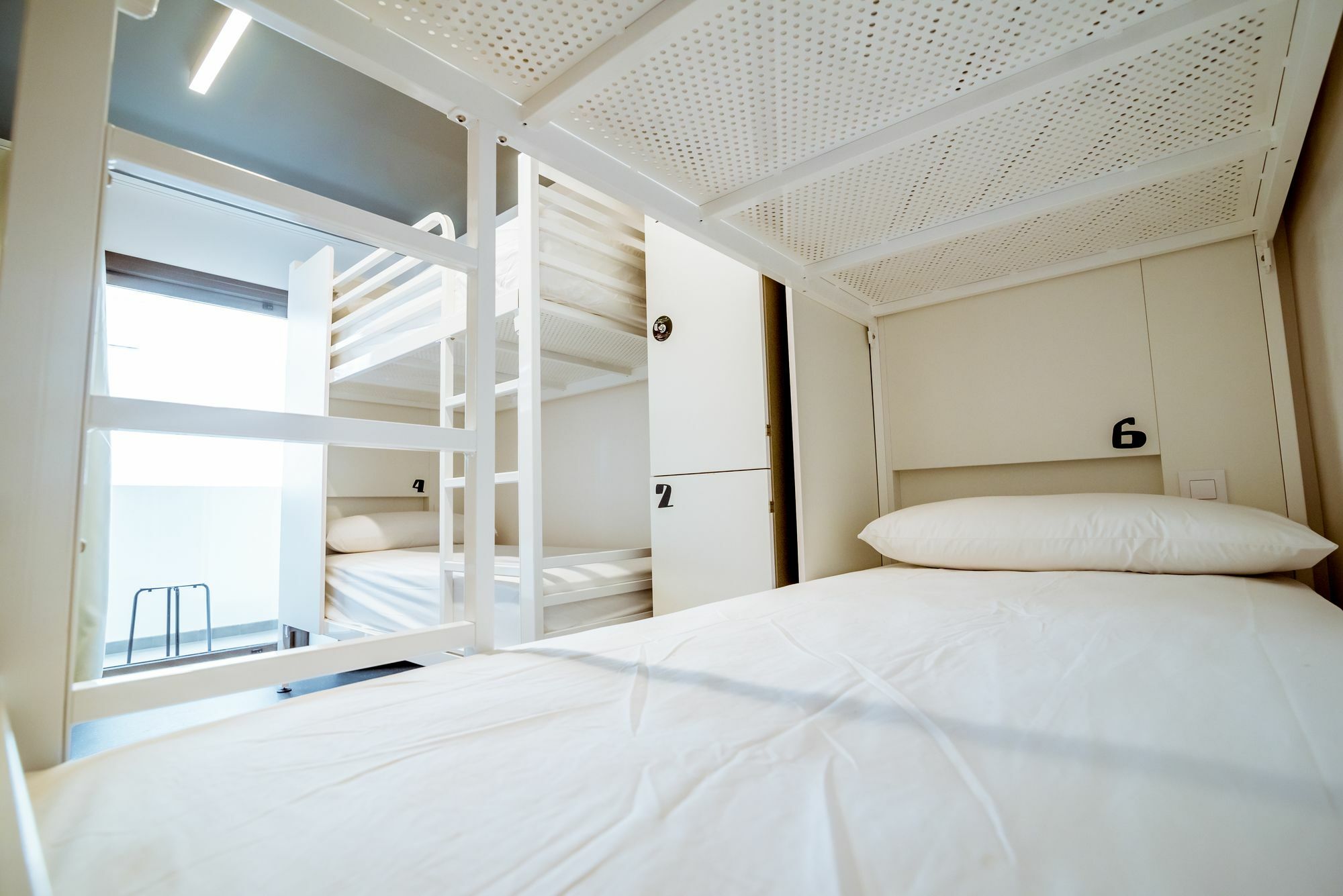 Hostel Amistat Island Hostel Ibiza - Albergue Juvenil
