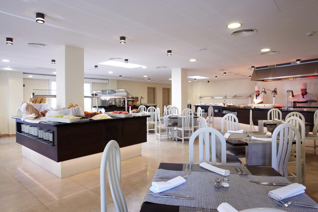 Hotel Grupotel Ibiza - Adults Only