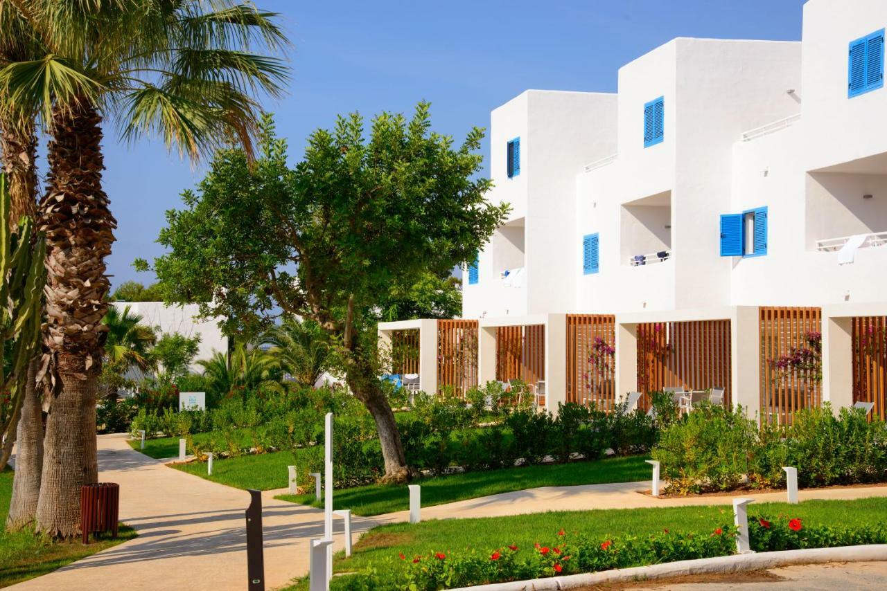 Cala Llenya Ibiza Hotel 4*