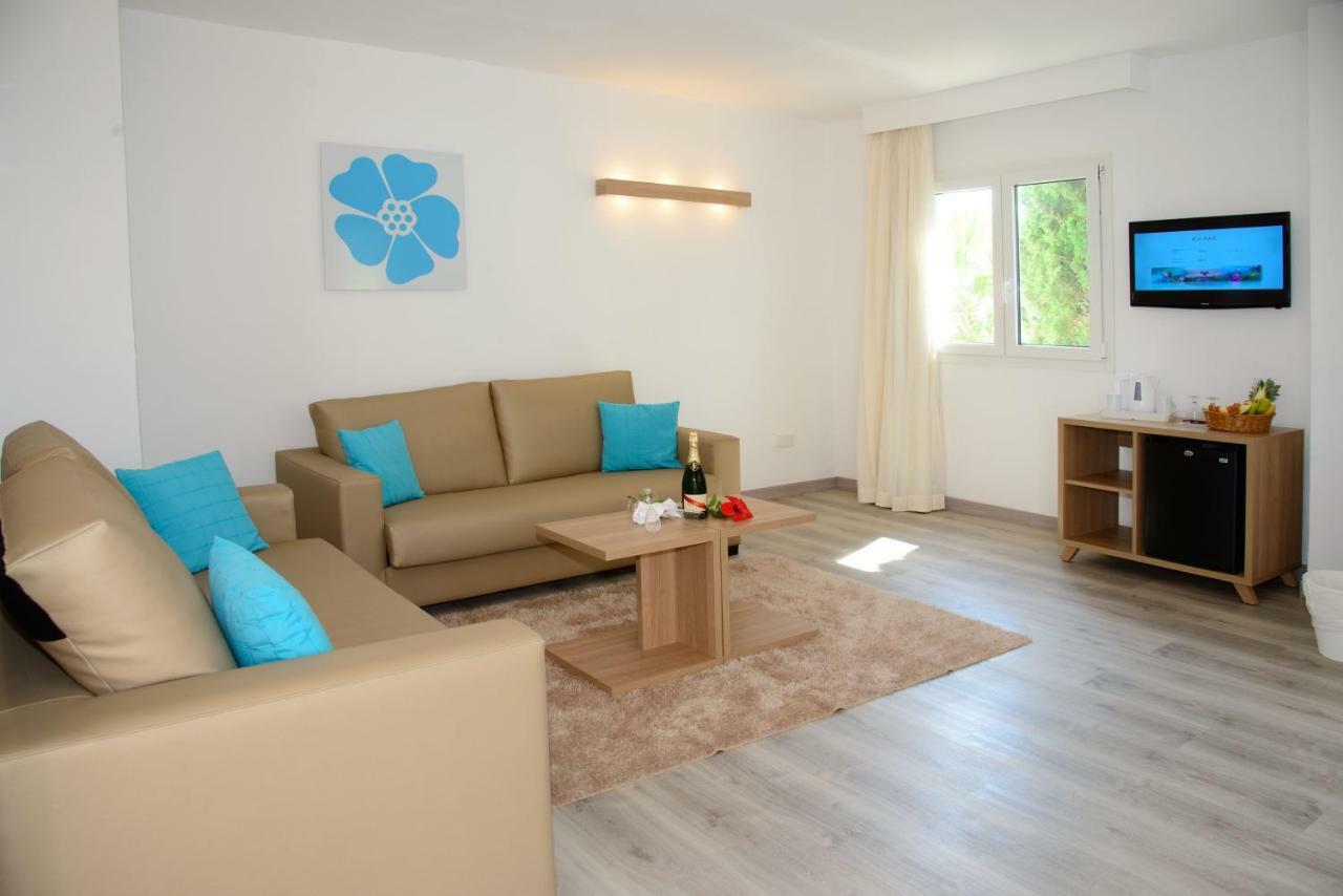 Hotel Cala Llenya Ibiza 4*