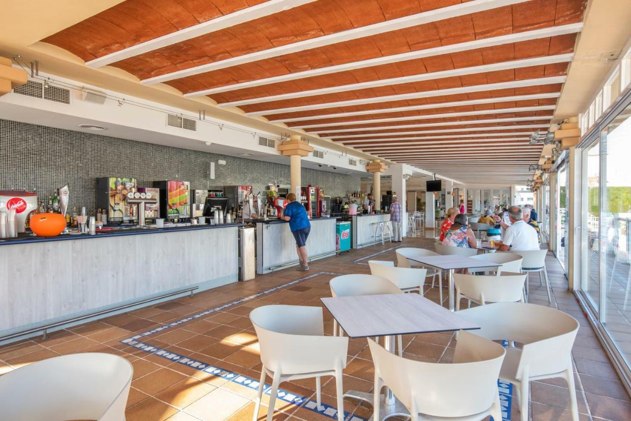 Hotel Caribe Es Canar (Ibiza)