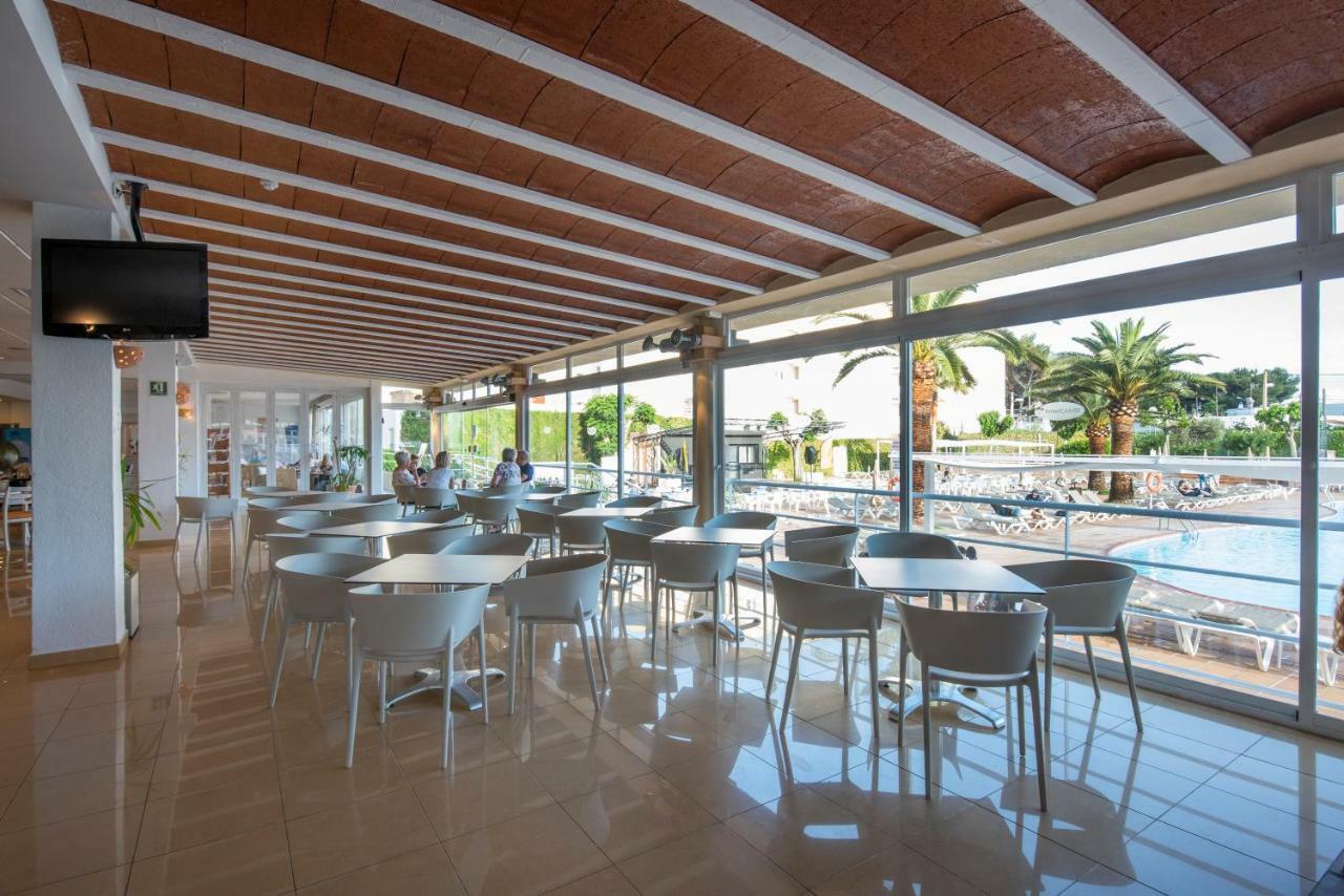 Hotel Caribe Es Canar (Ibiza)