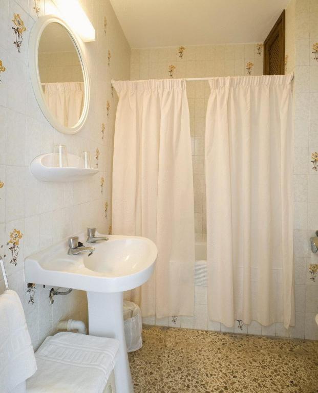 La Perla Aparthotel 2*