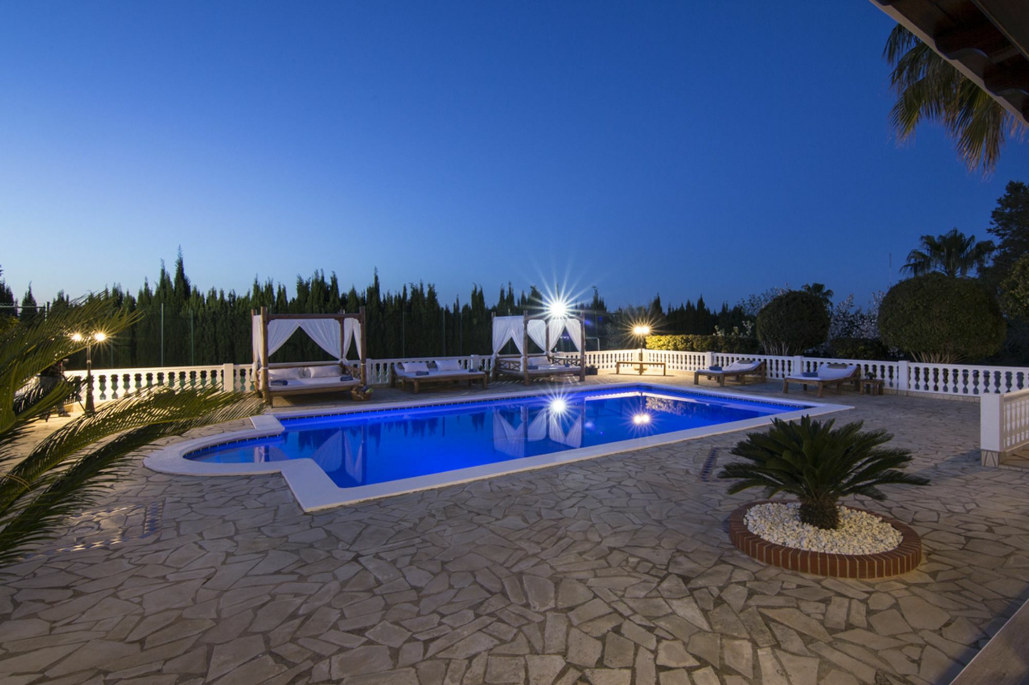 Raes Villa San Antonio (Ibiza)