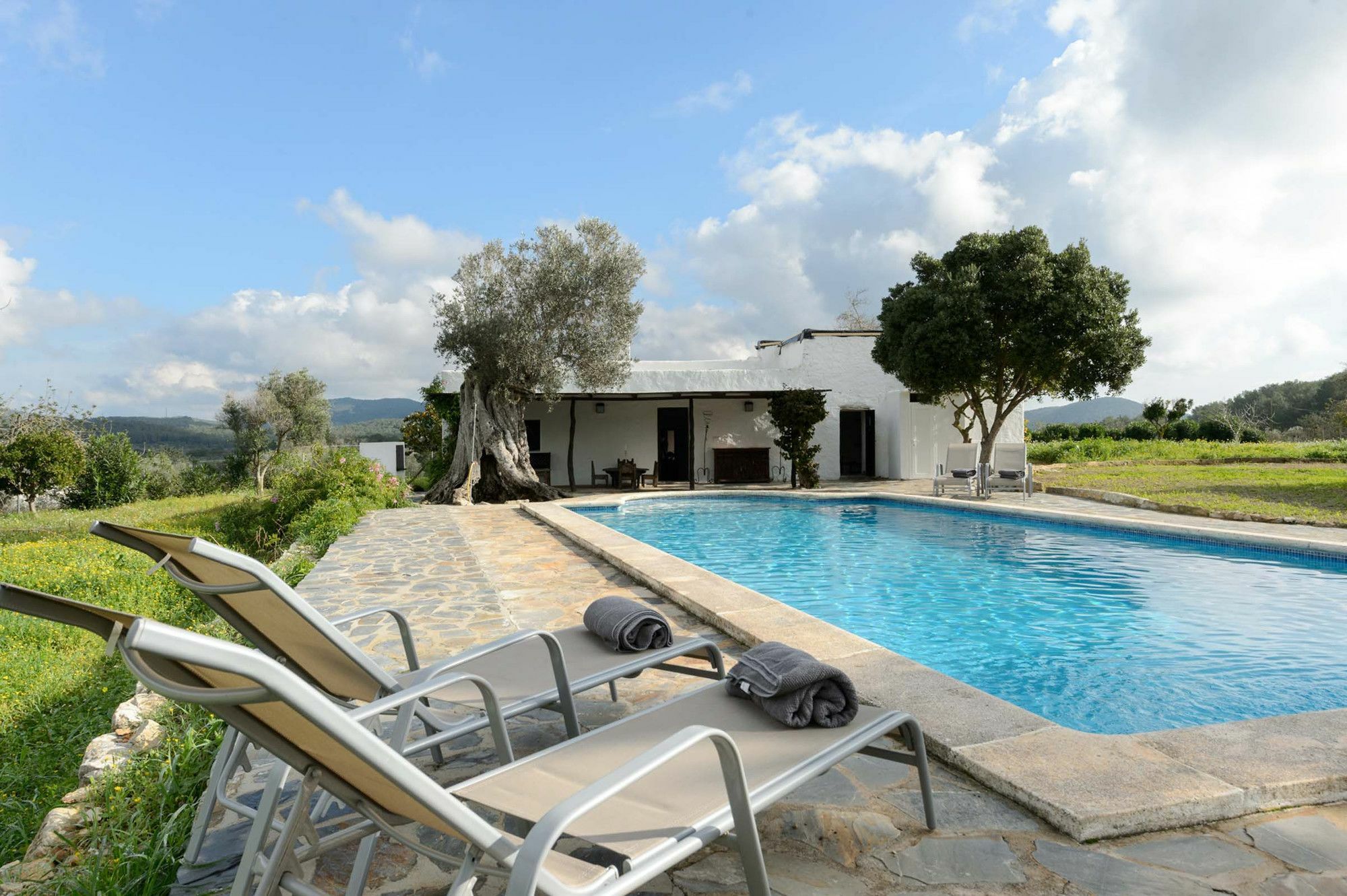 Casa Payesa - Authentic Ibizan Style * San Antonio (Ibiza)
