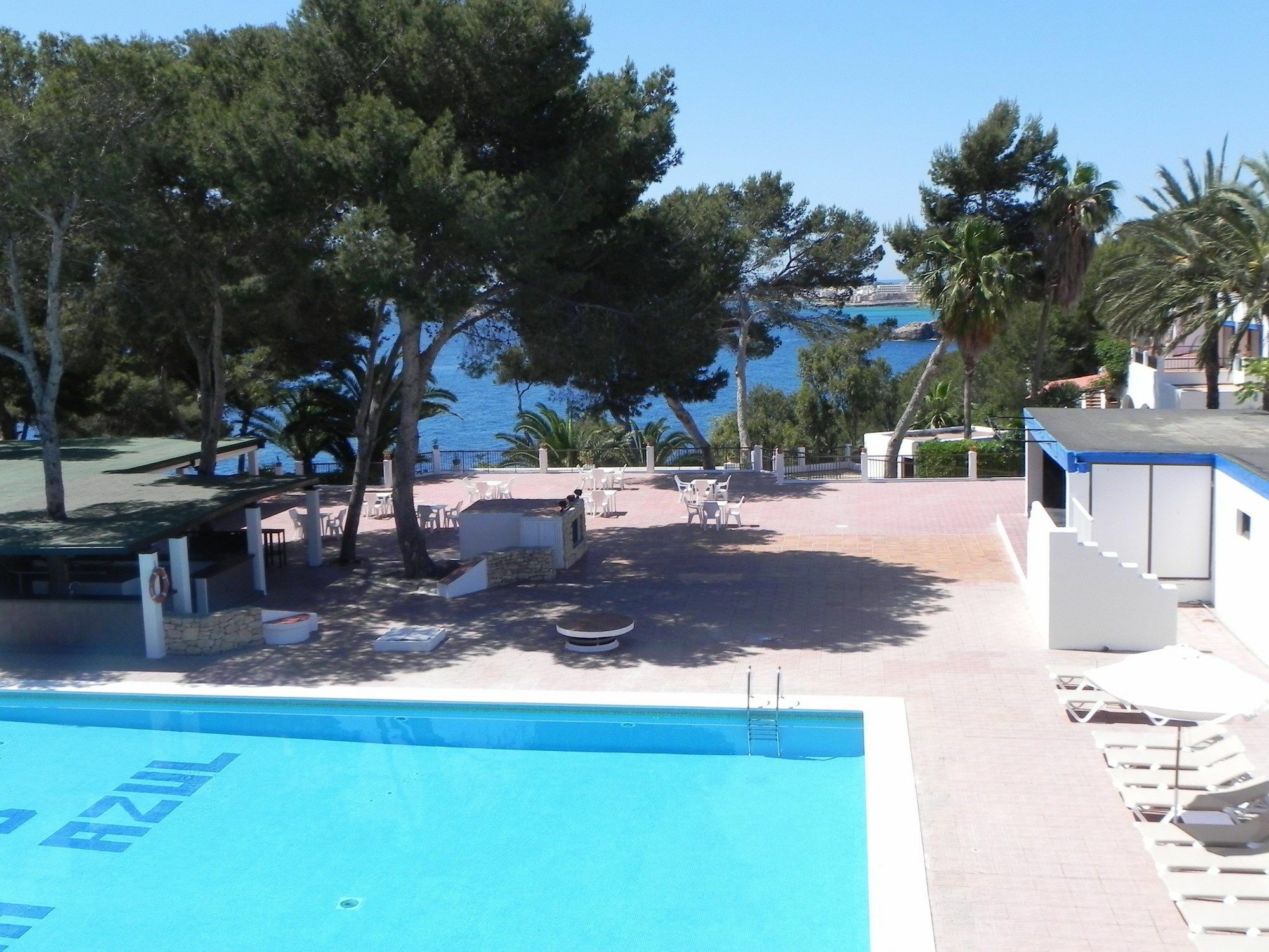 Club Cala Azul Cala Llenya (Ibiza)