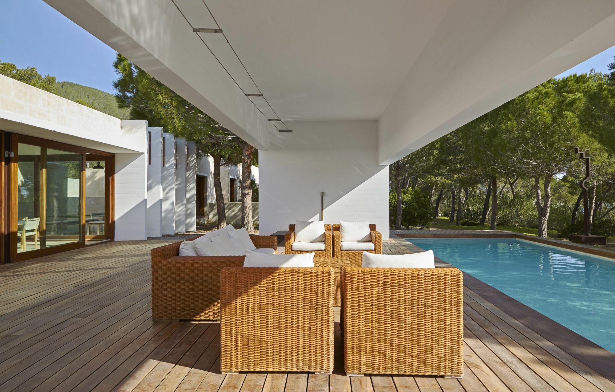 Es Raig Ibiza * Santa Eulària des Riu