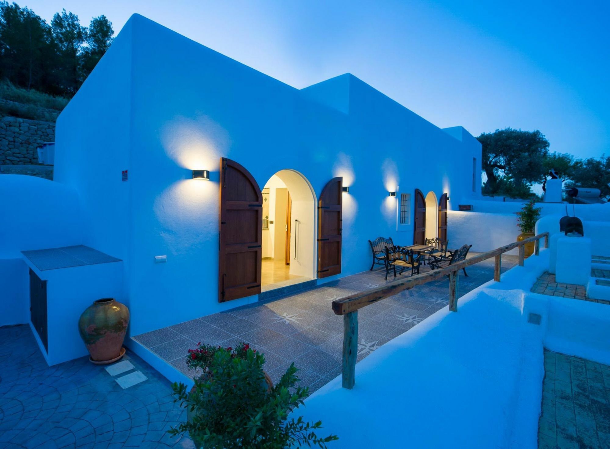 Peratu Villa San Antonio (Ibiza)