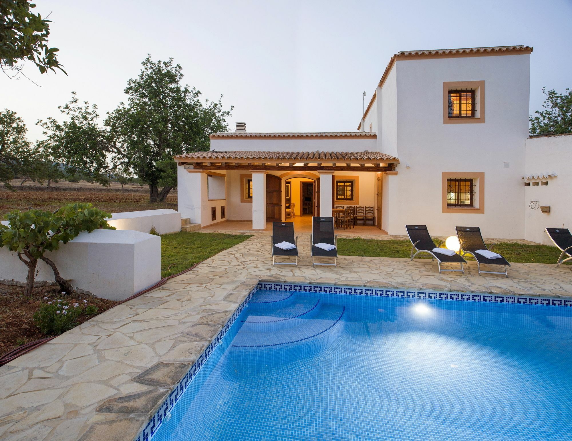 Cama * Santa Gertrudis (Ibiza)