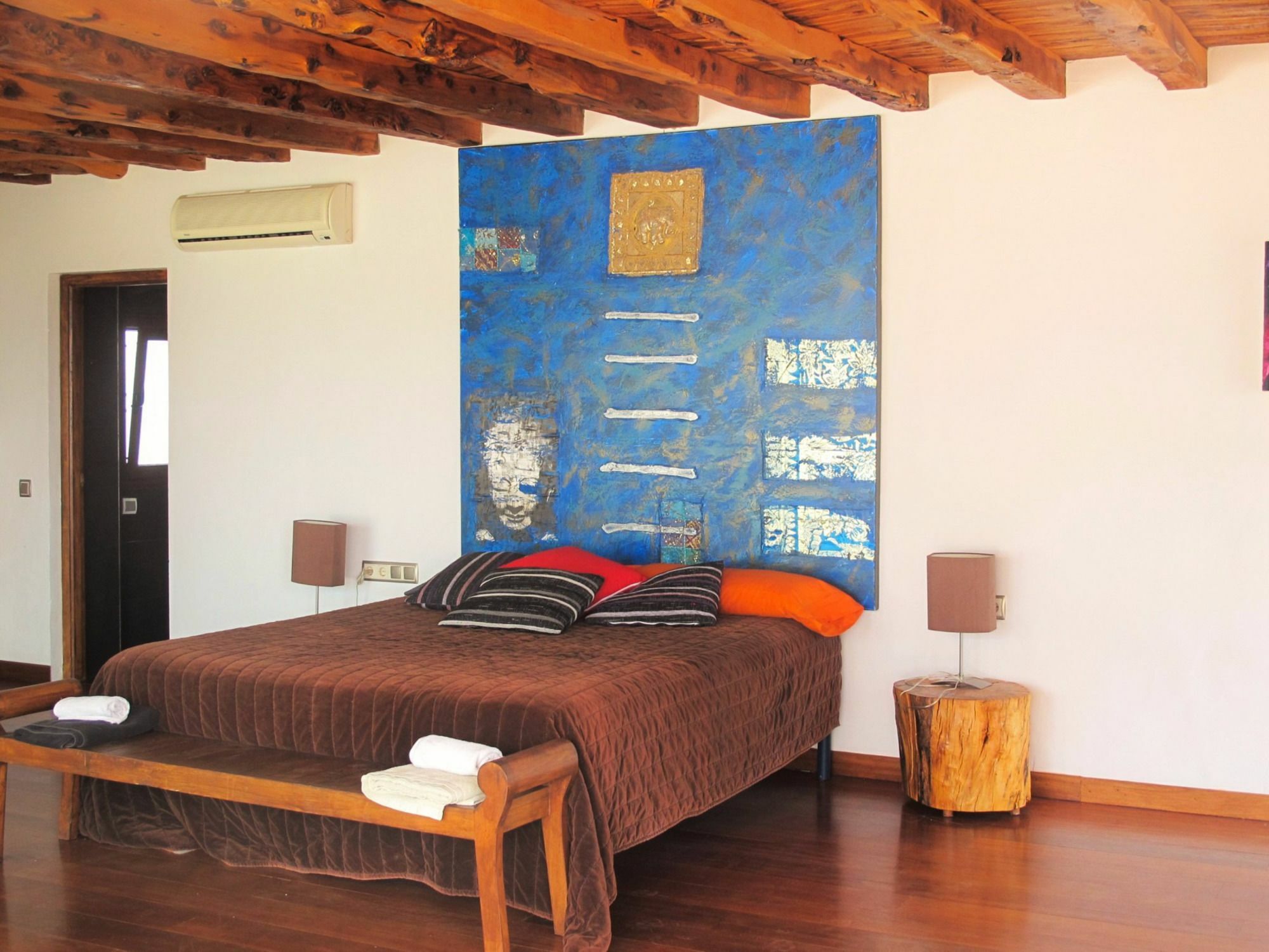 Weedy Villa