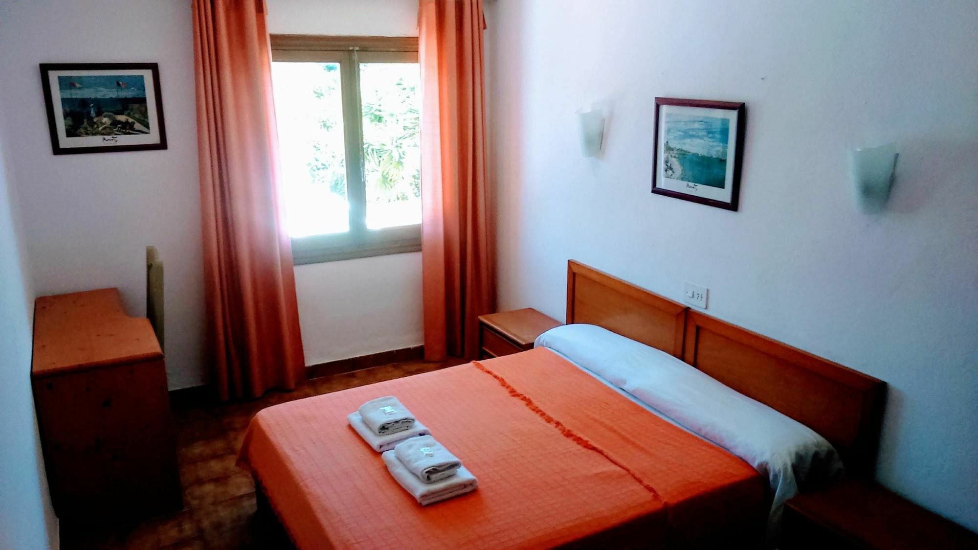 With 7 In Sant Antoni De Portmany, With Private Pool, Encl